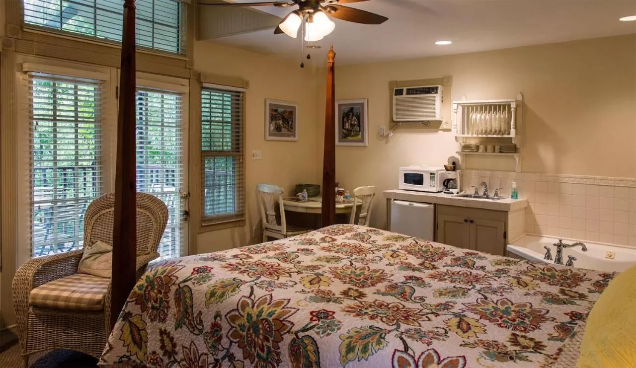 Hidden Springs Bed and Breakfast