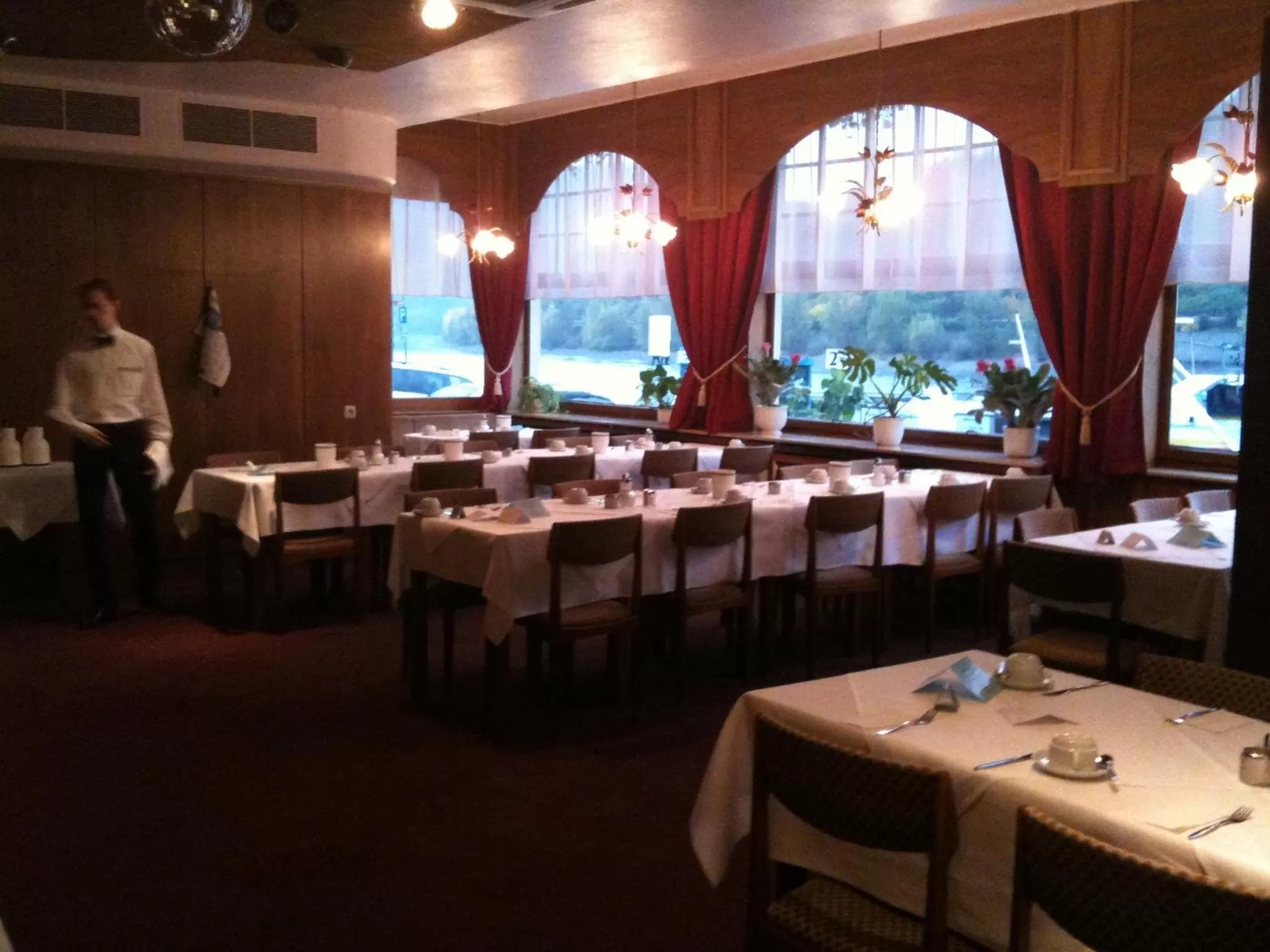 Restaurant/places to eat in Hotel Rheinlust