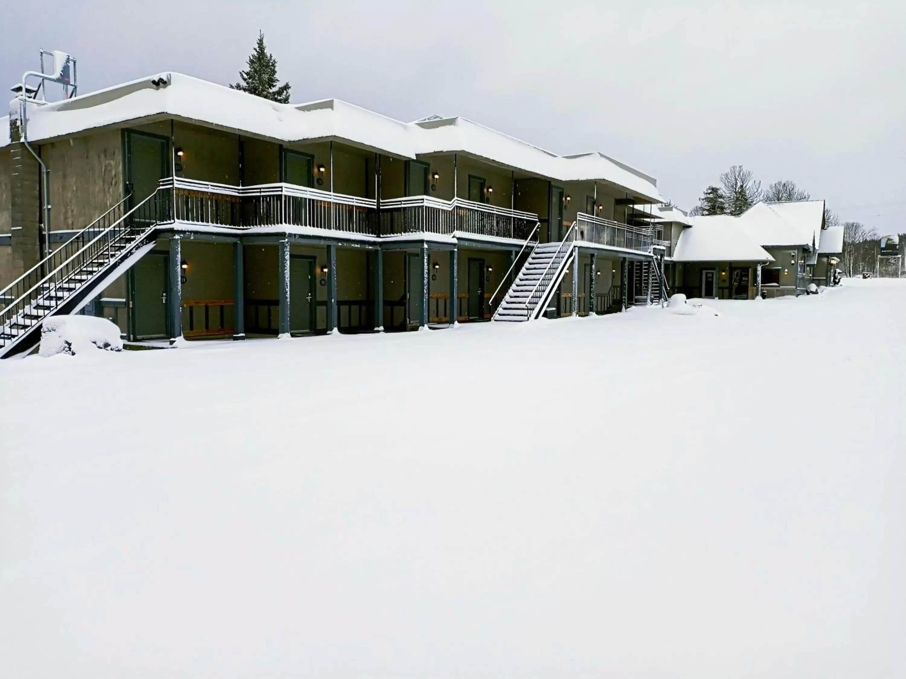 Property building, Winter in Cliff Dweller on Lake Superior