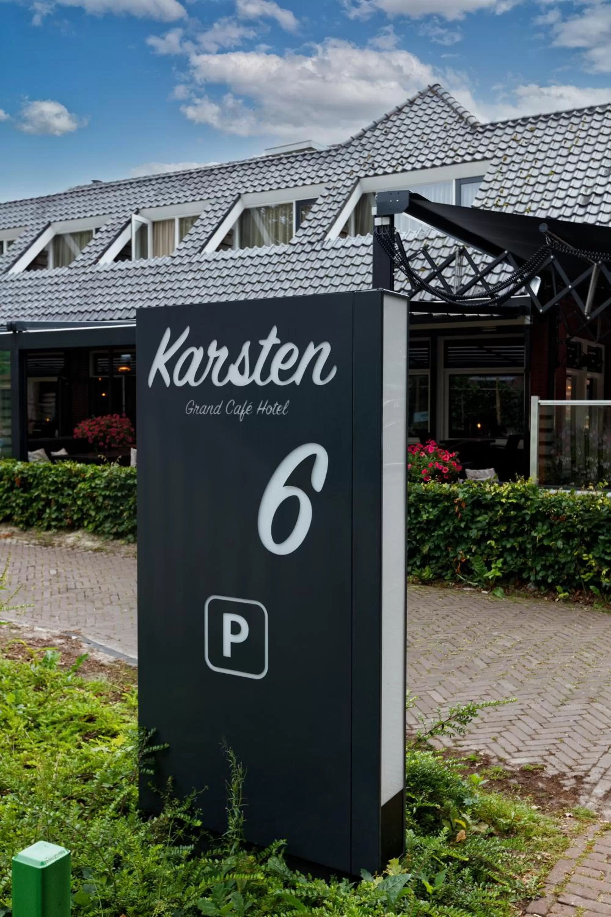 Property building in Hotel Karsten