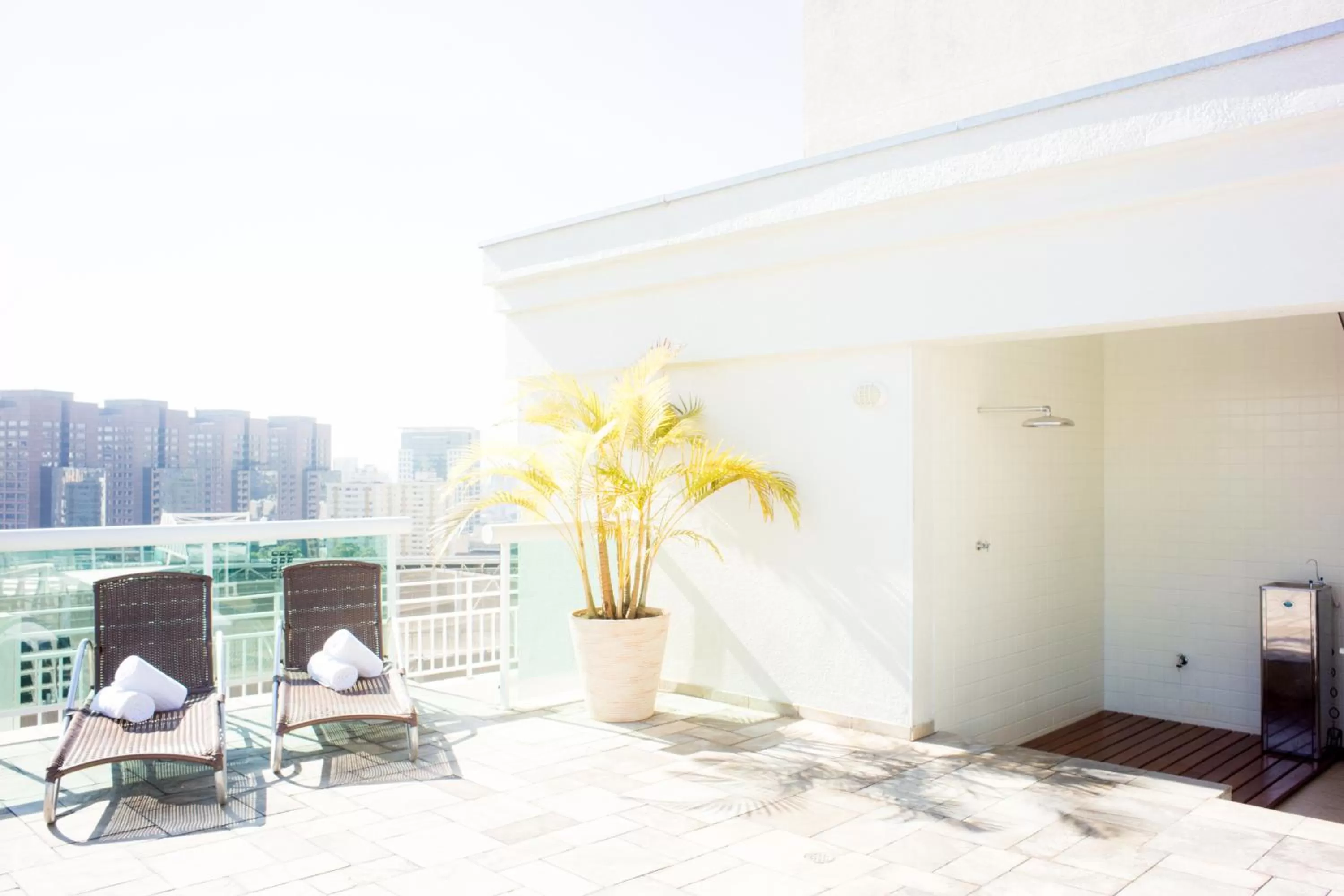 Balcony/Terrace in Plaza Inn American Loft - Barra Funda
