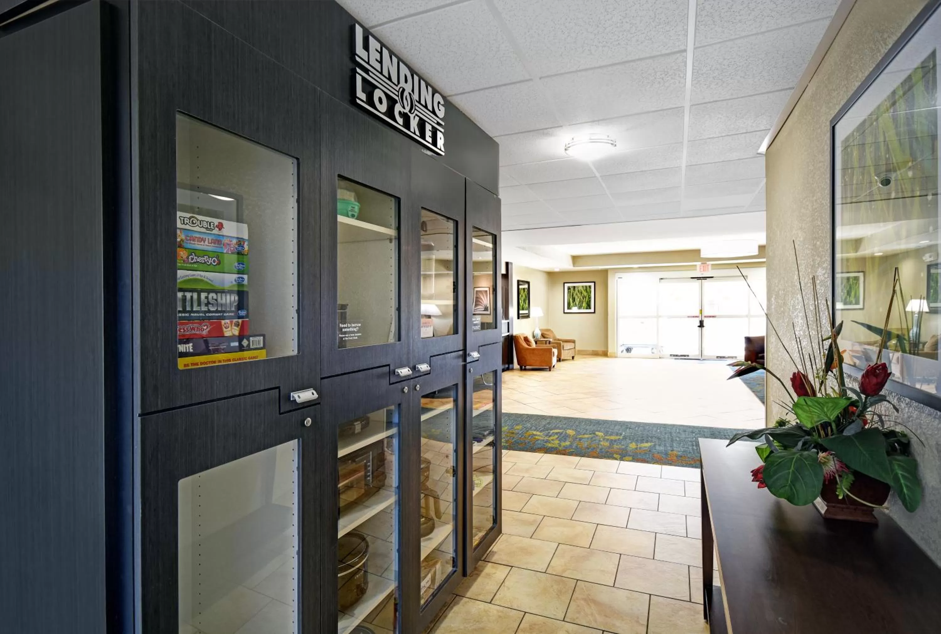 Lobby or reception in Candlewood Suites Sumter by IHG
