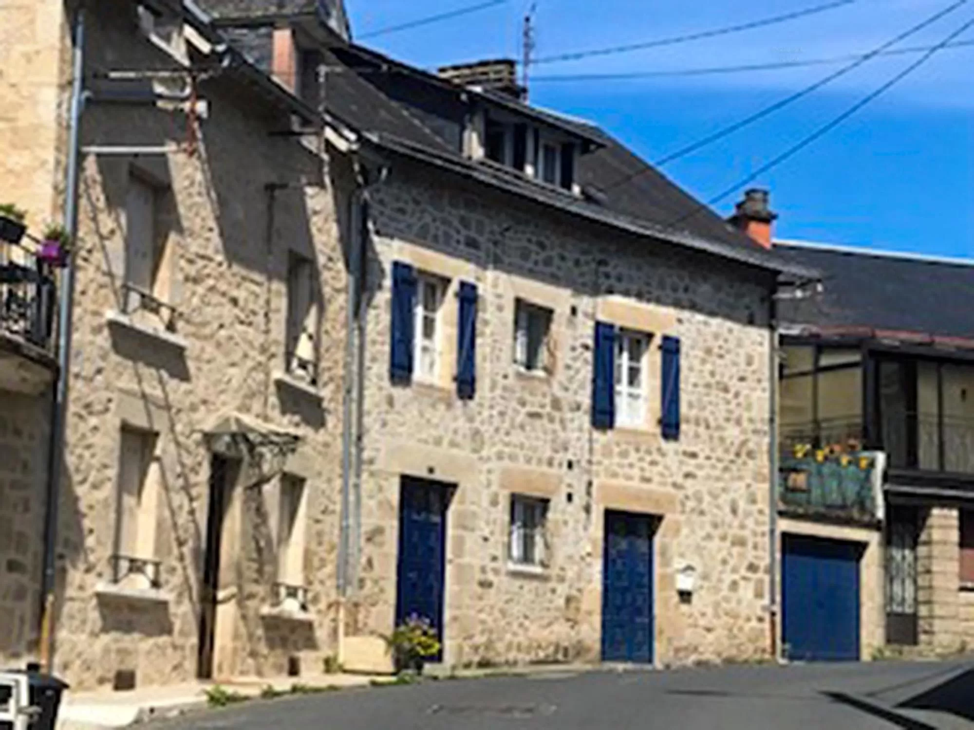 Property building in Vue sur la Vezere