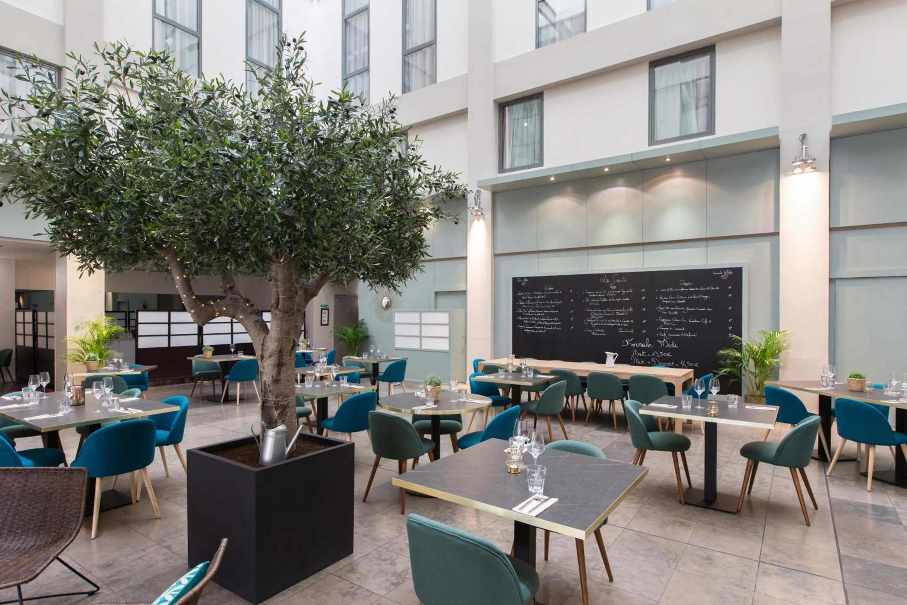 Restaurant/places to eat in Appart'City Classic Lyon Part-Dieu