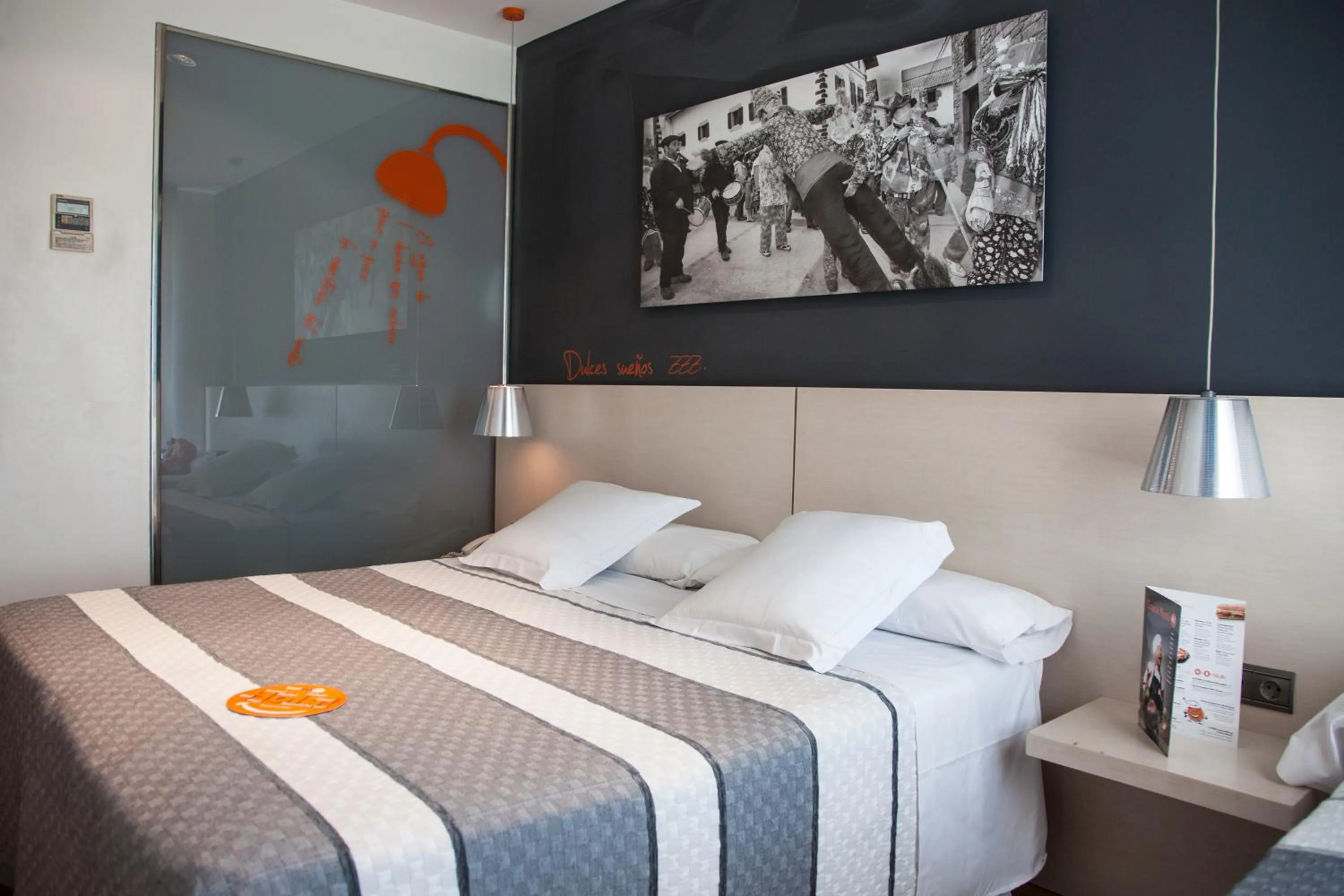 Bed in Hotel Bed4U Tudela