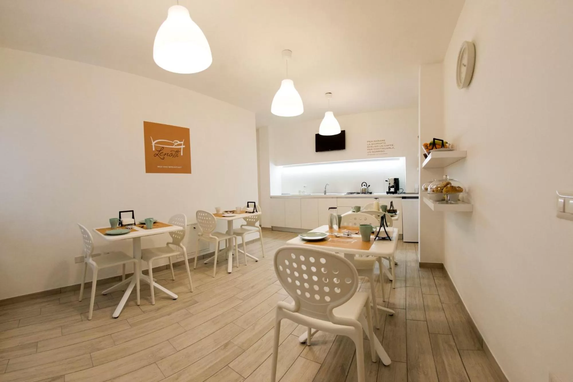 Italian breakfast in Lenotti Bed and Breakfast