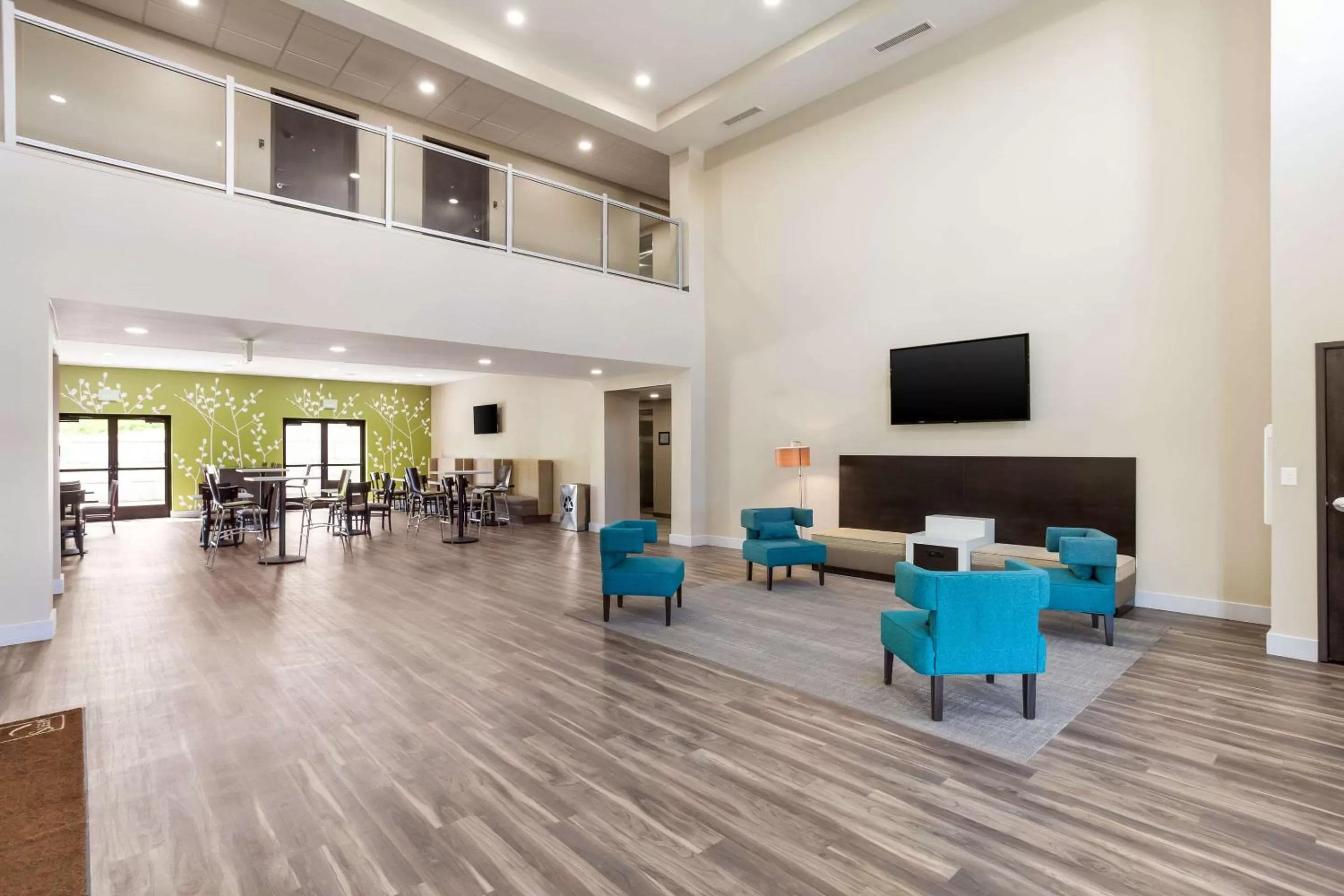 Lobby or reception in MainStay Suites Logan Ohio-Hocking Hills