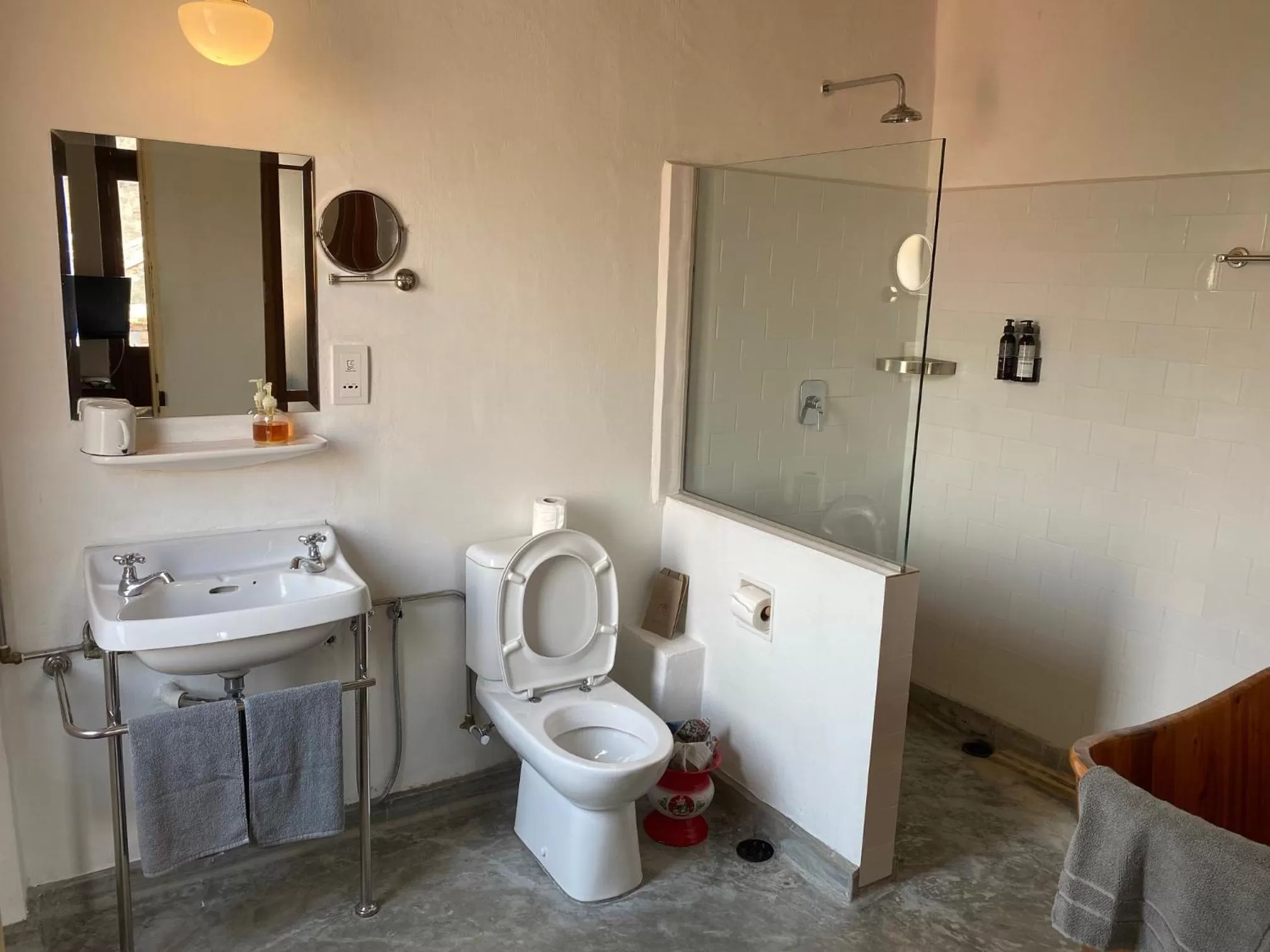 Ren I Tang Heritage Inn