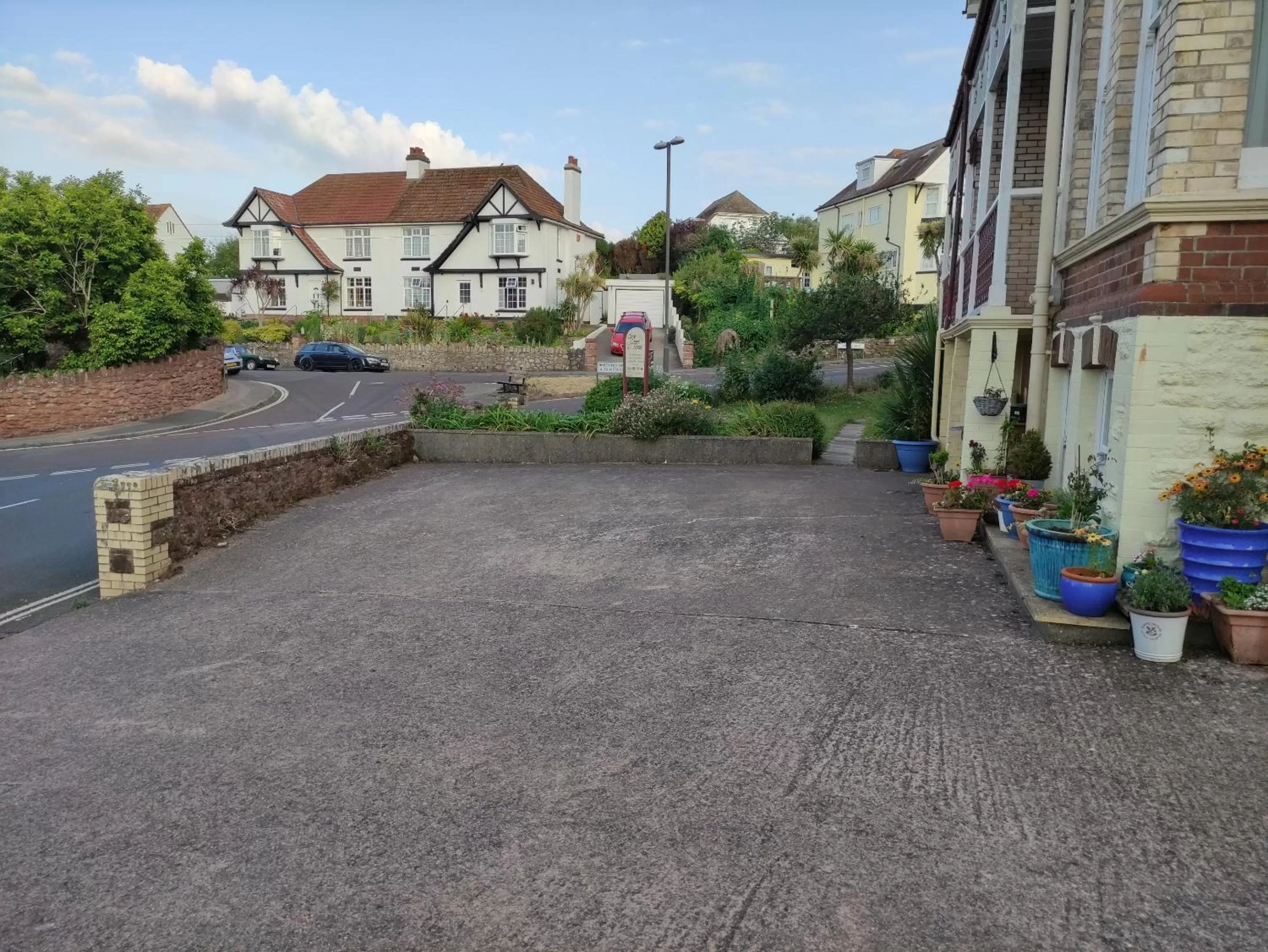 Property building in Cleve Court Hotel