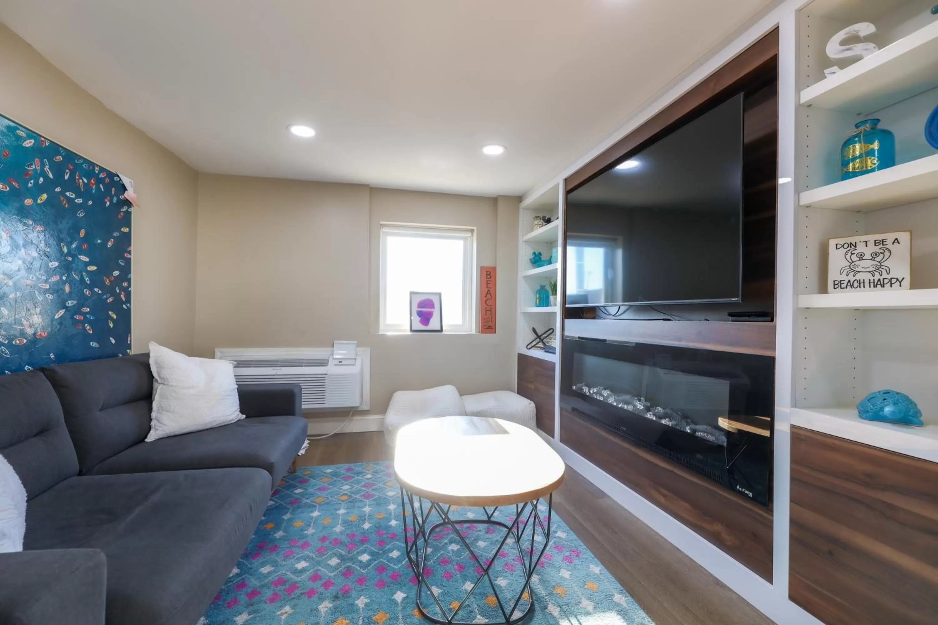 Lobby or reception in Seaside Sands Inn