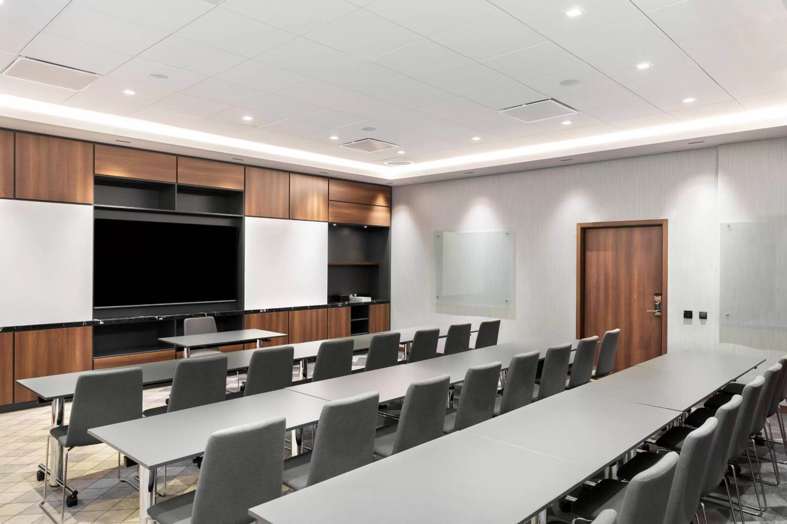 Meeting/conference room in AC Hotel by Marriott Stockholm Ulriksdal