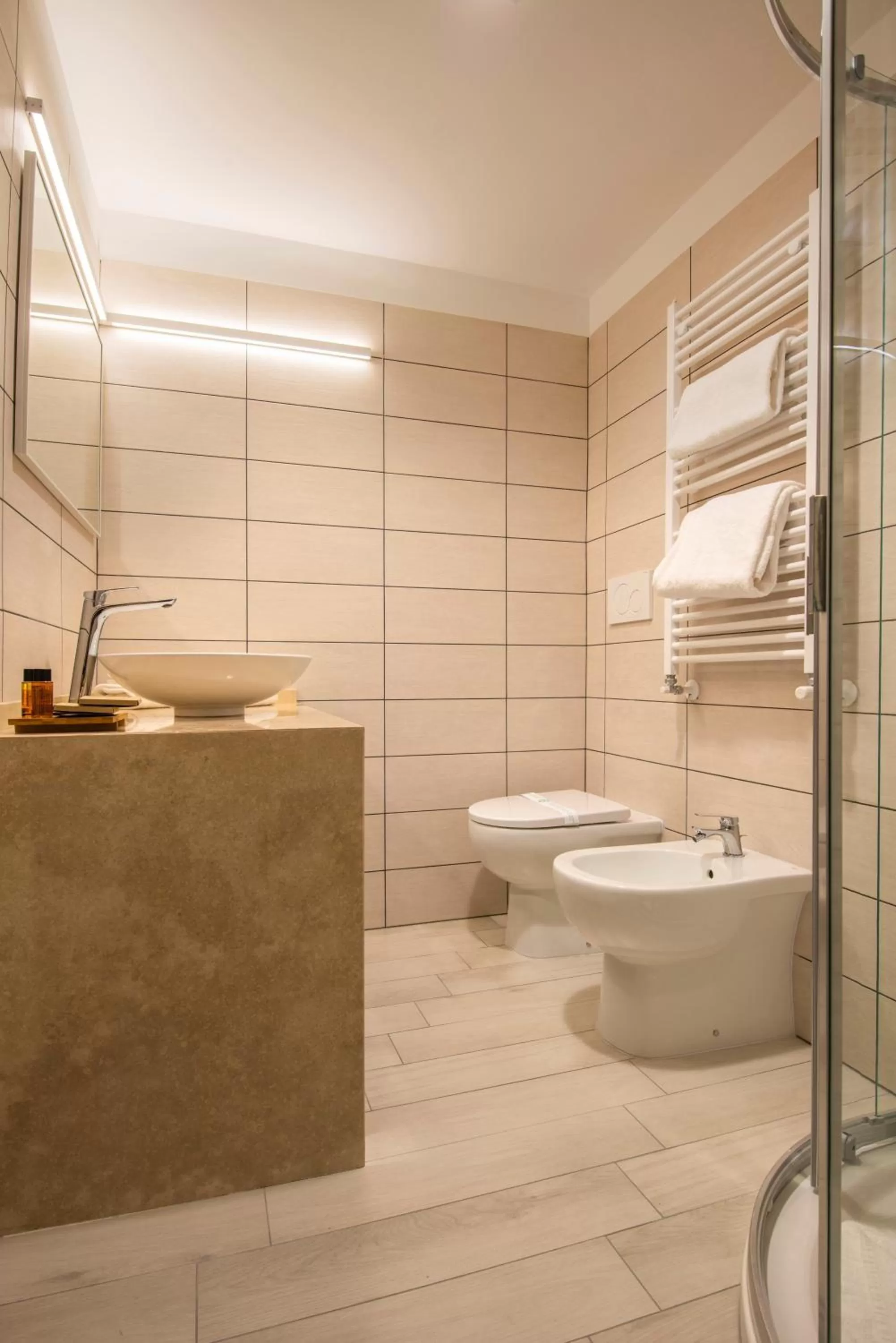 Bathroom in Domus Porto Di Traiano Resort