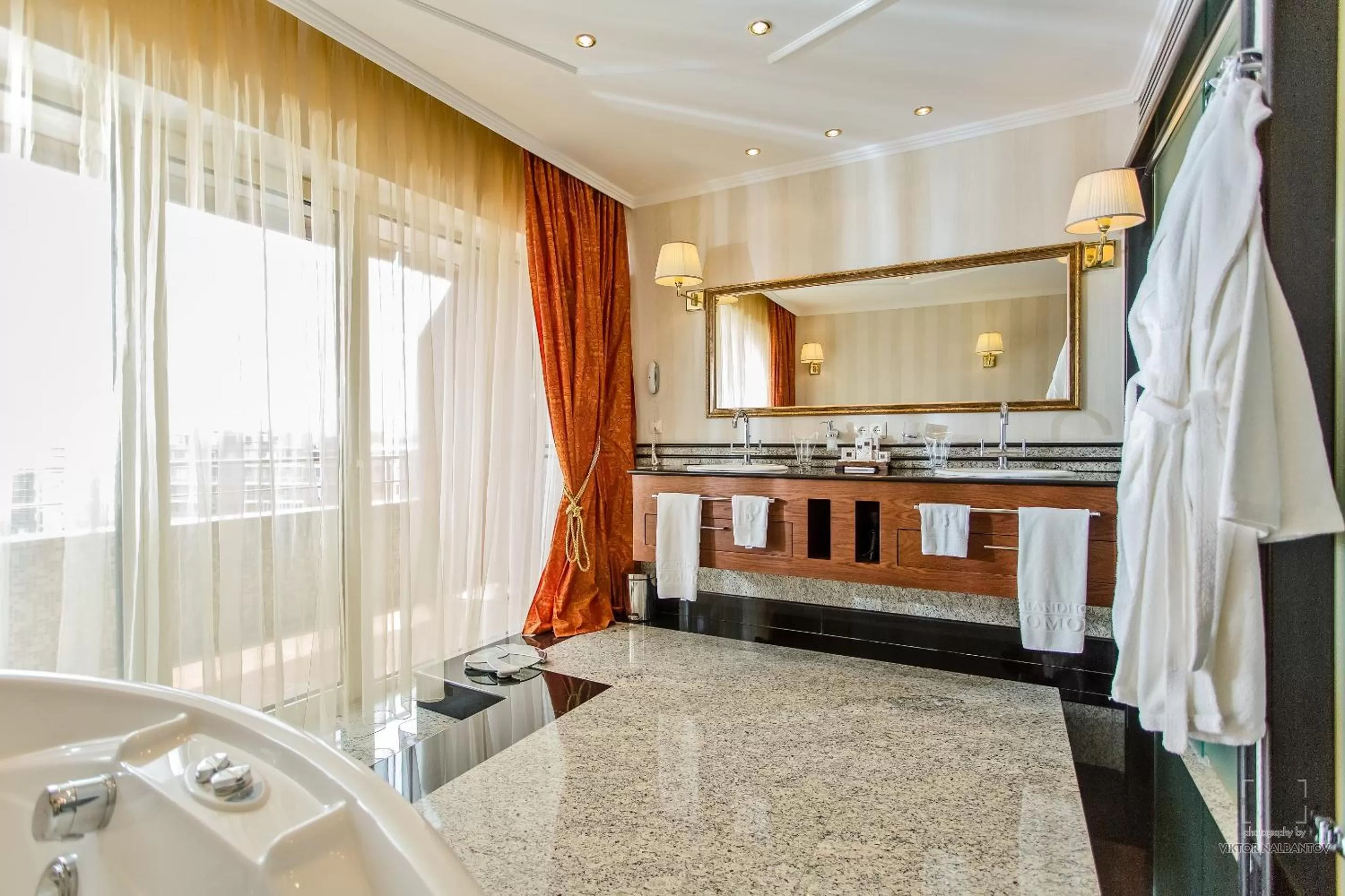 Bathroom in Grand Hotel Pomorie - Medical spa