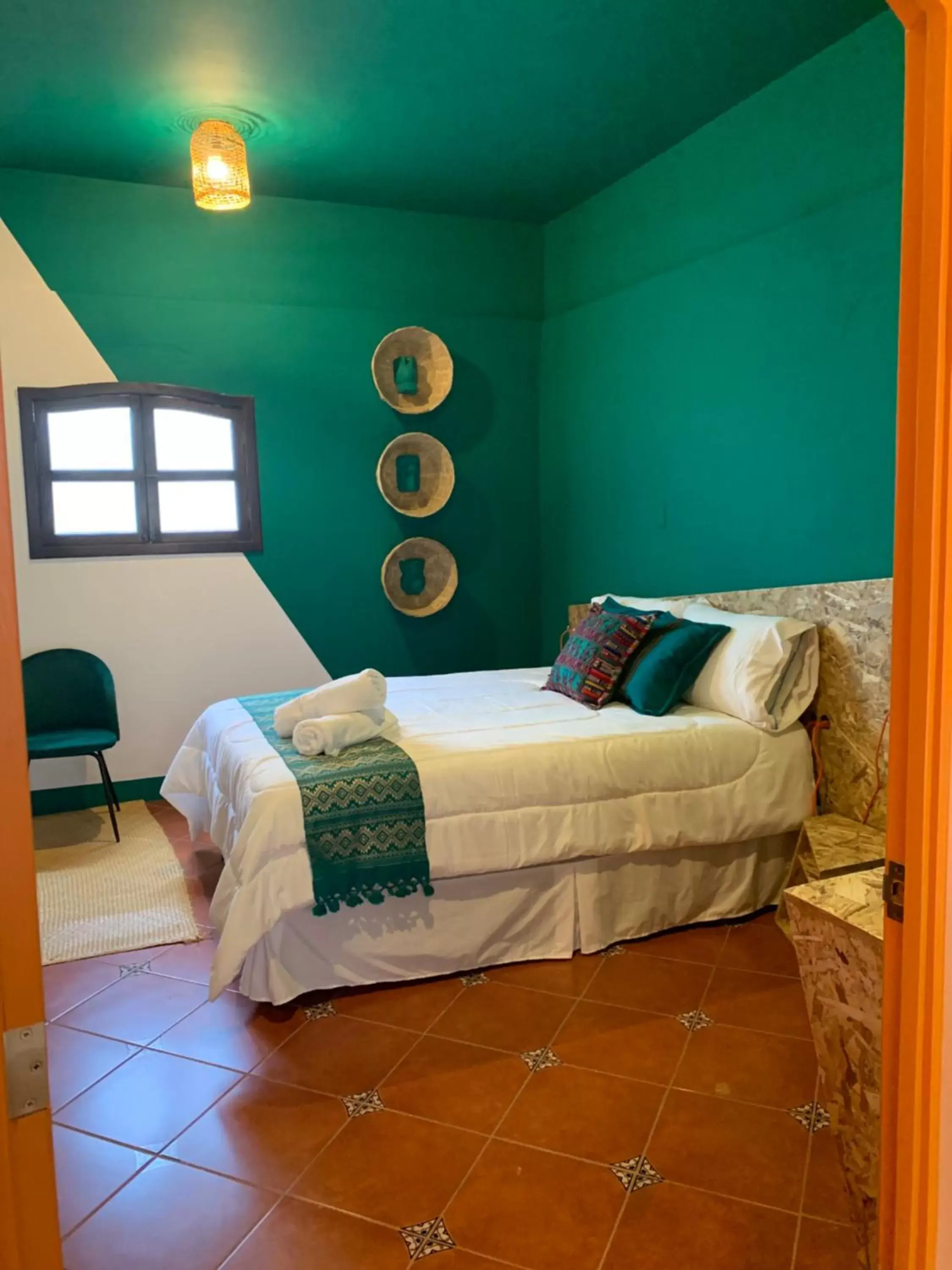 Economy Twin Room in Why Not Hotel Economy Twin Room in Why Not Hotel