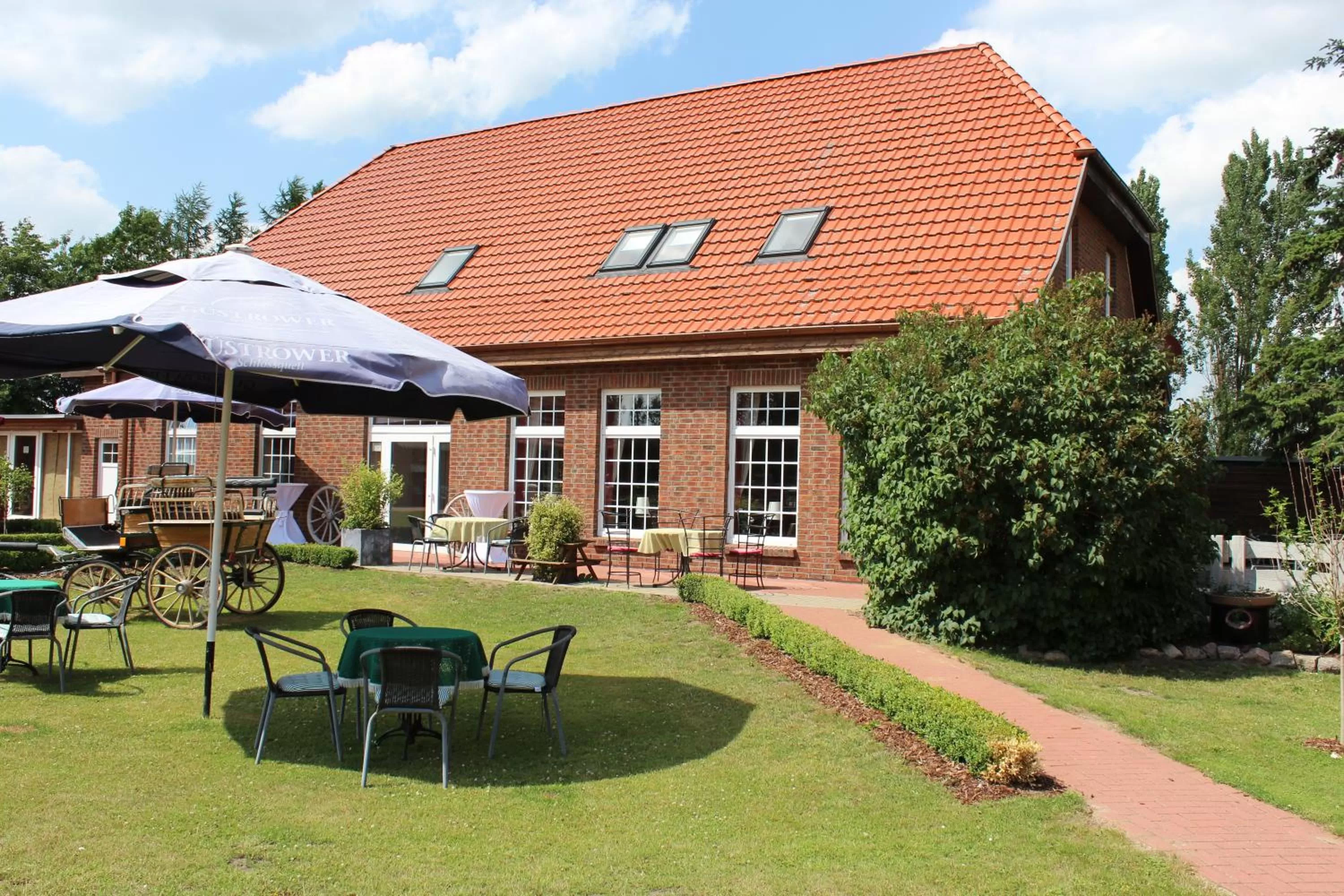 Facade/entrance in Im Wiesengrund