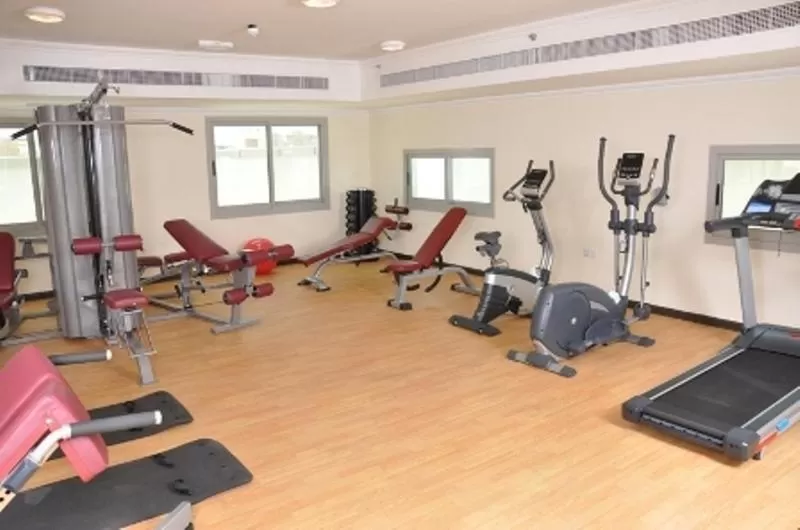 Fitness centre/facilities in Akas-Inn Hotel Apartment