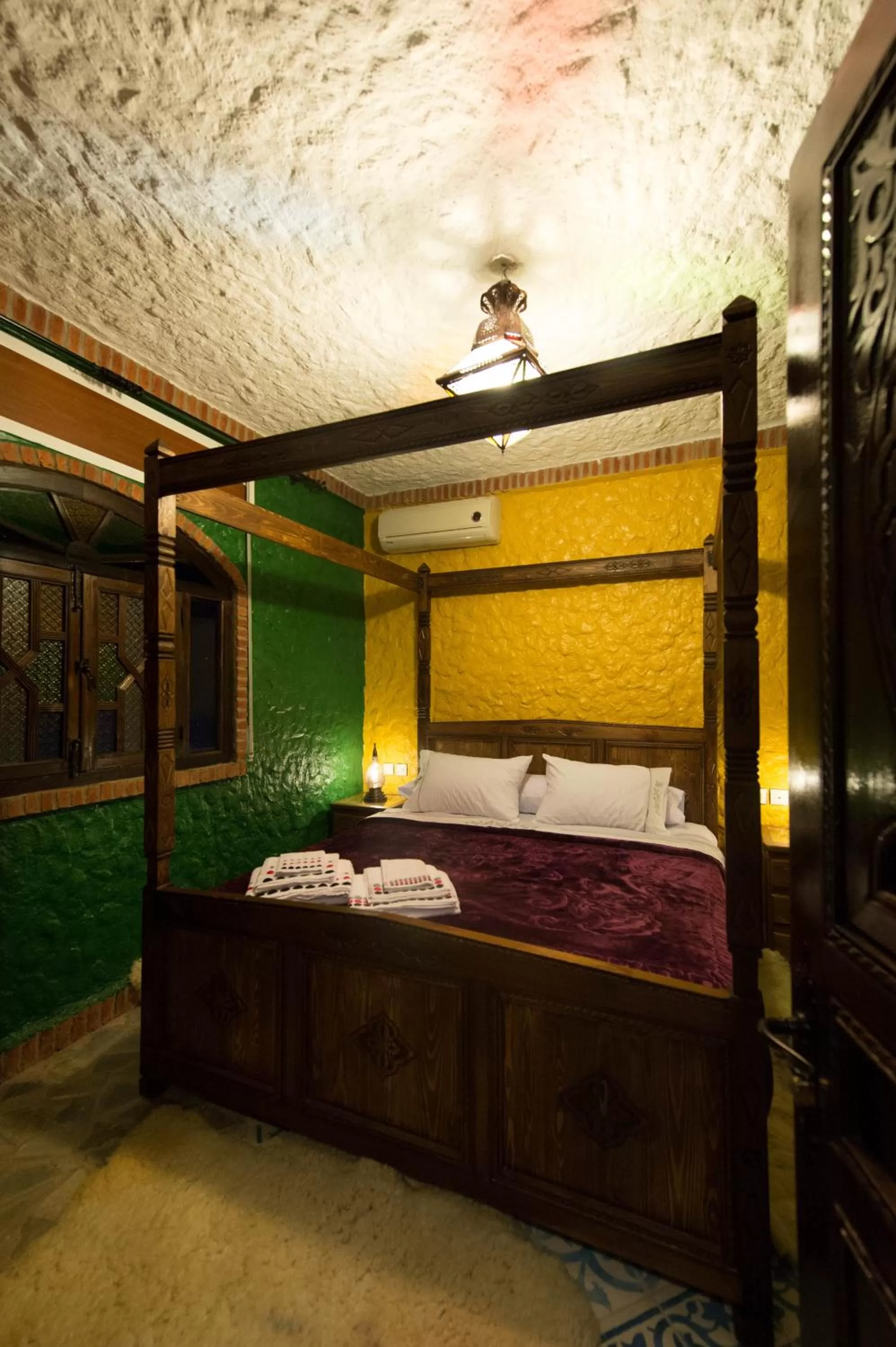 Bathroom, Bunk Bed in Résidence Hoteliére Chez Aziz