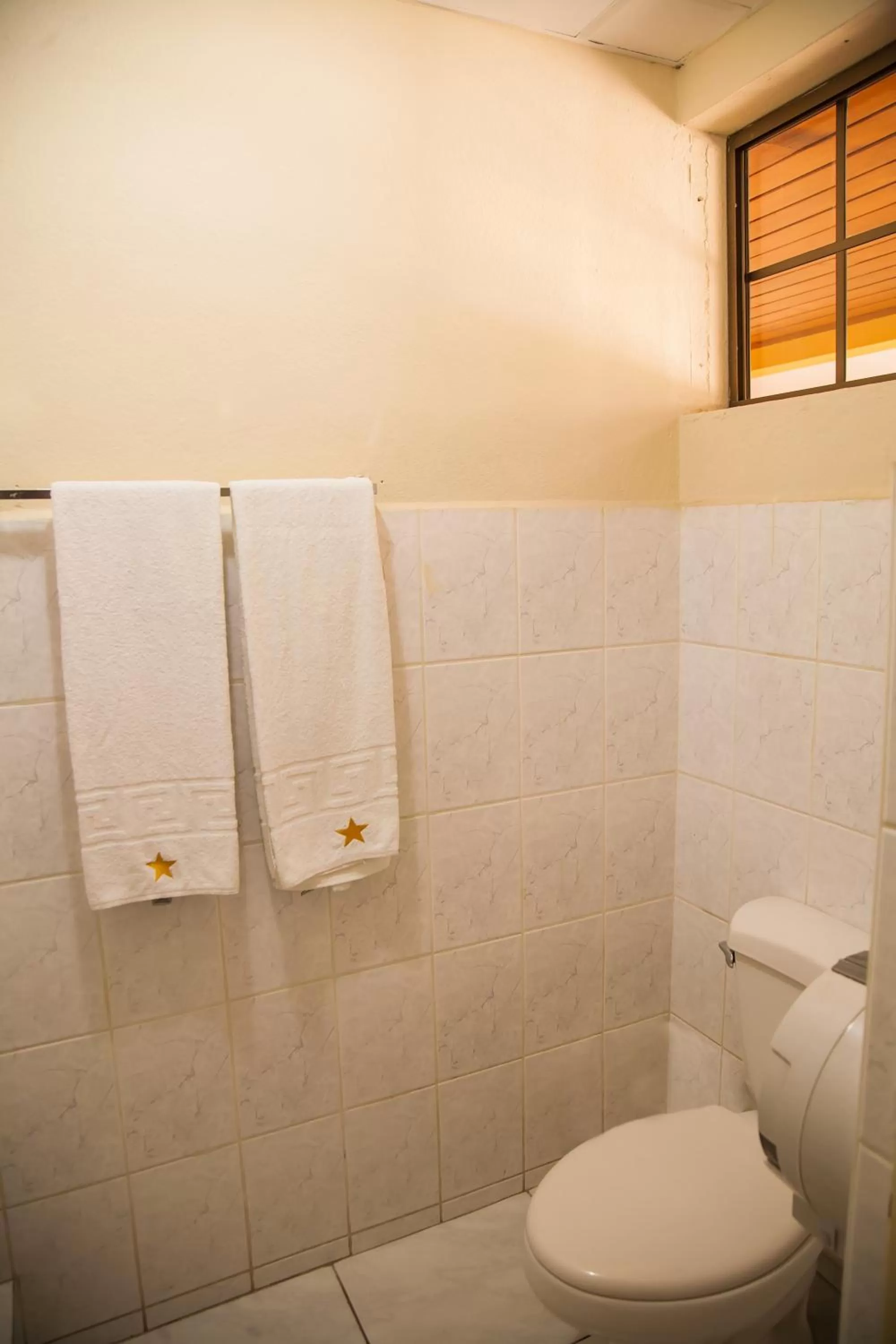 Bathroom in Hotel Estrella