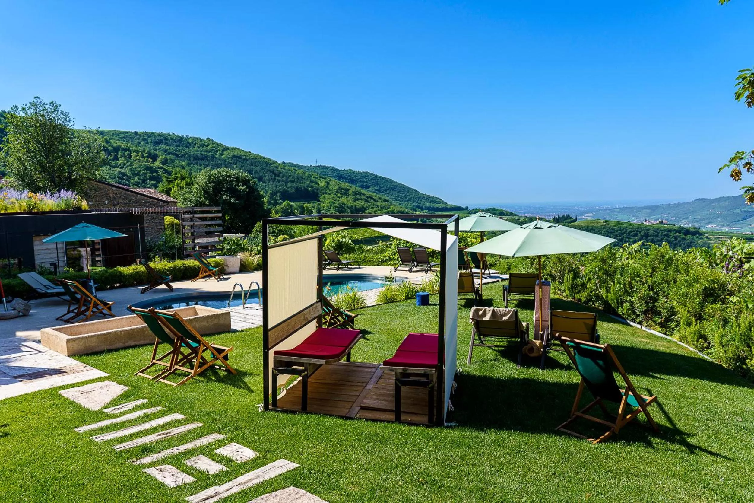 Spring in Villa Balis Crema Verona Hills