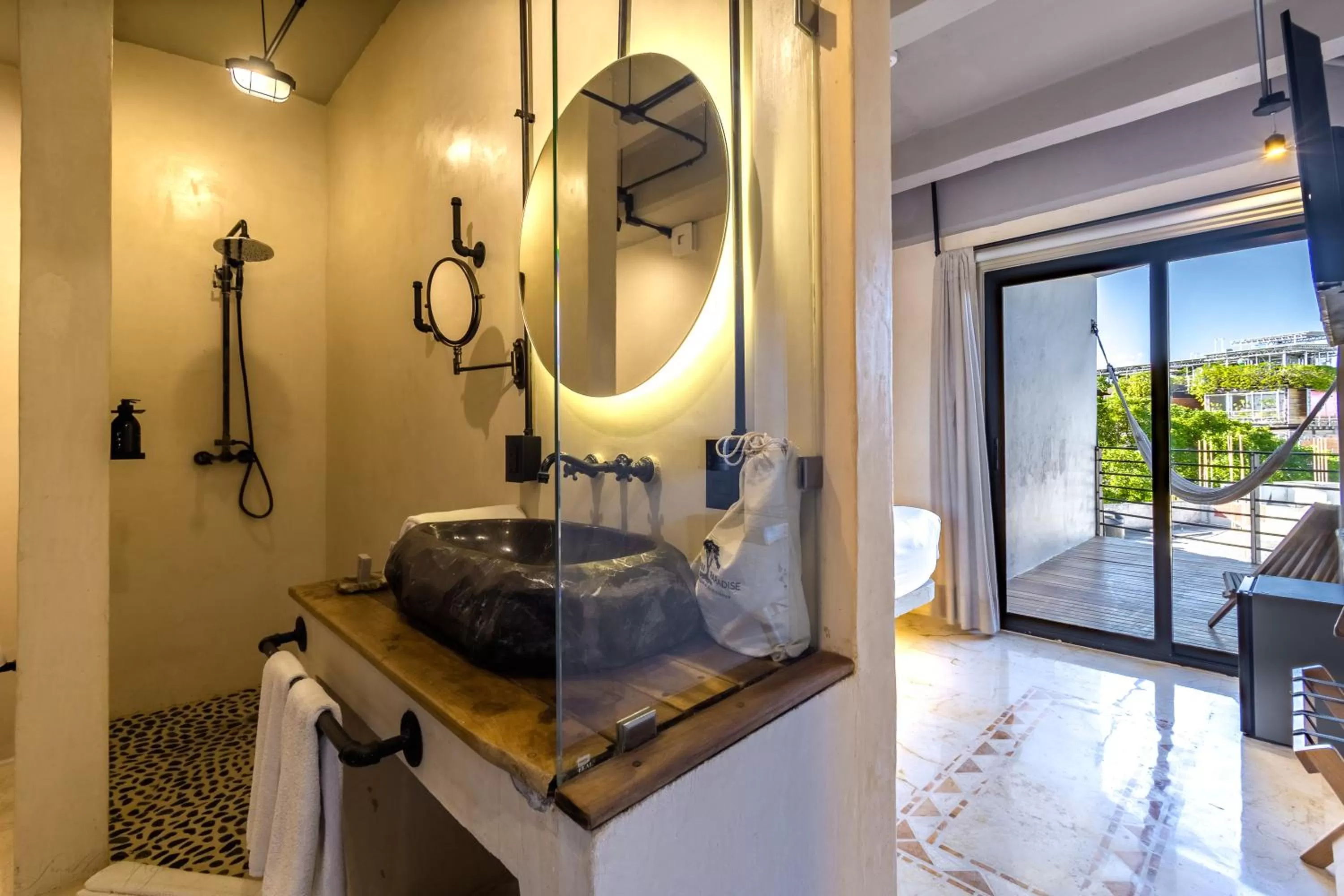 Bathroom in Caribbean Paradise Hotel & Spa - 5th Avenue