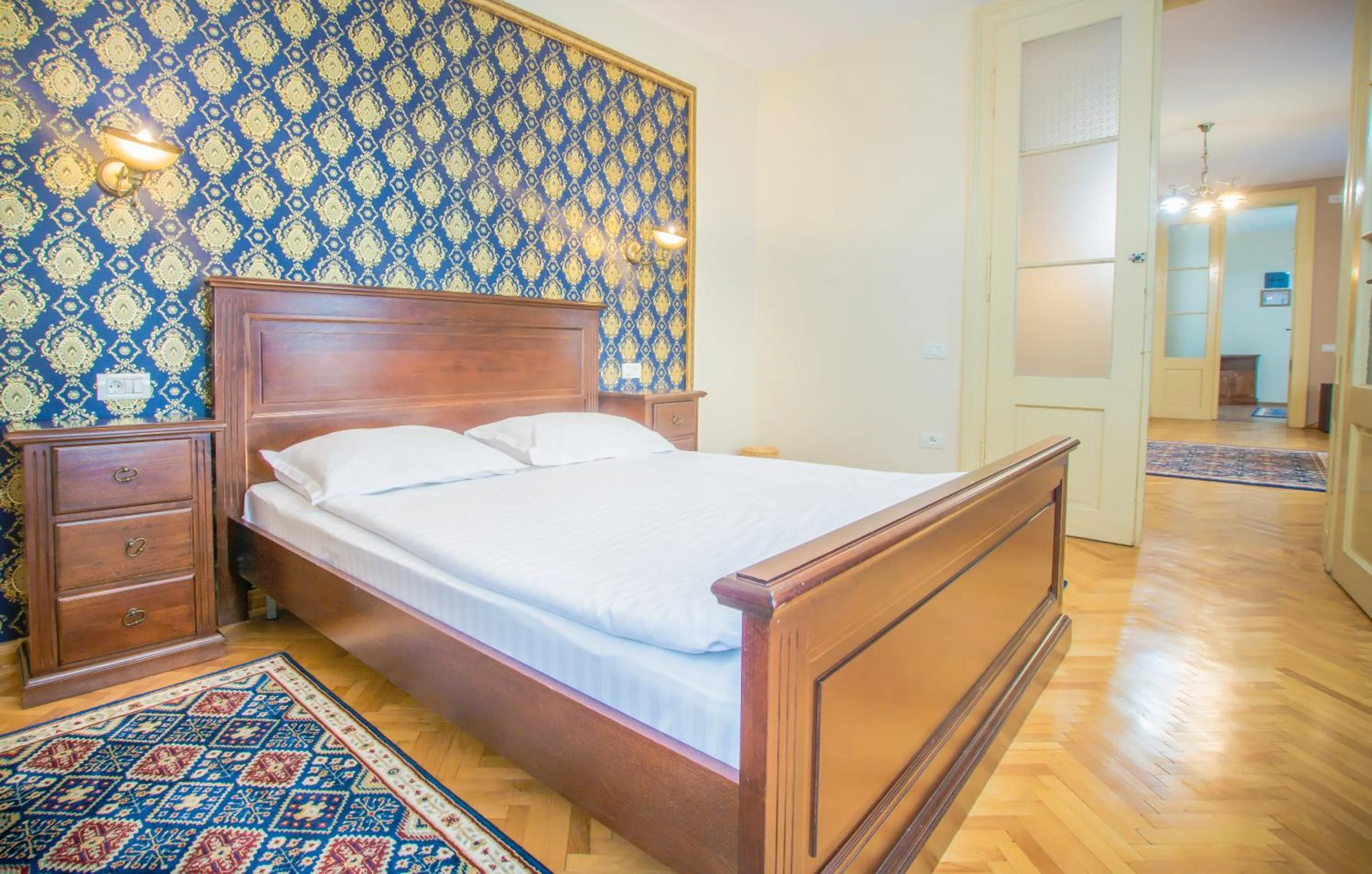 Bedroom, Bed in Safrano Palace