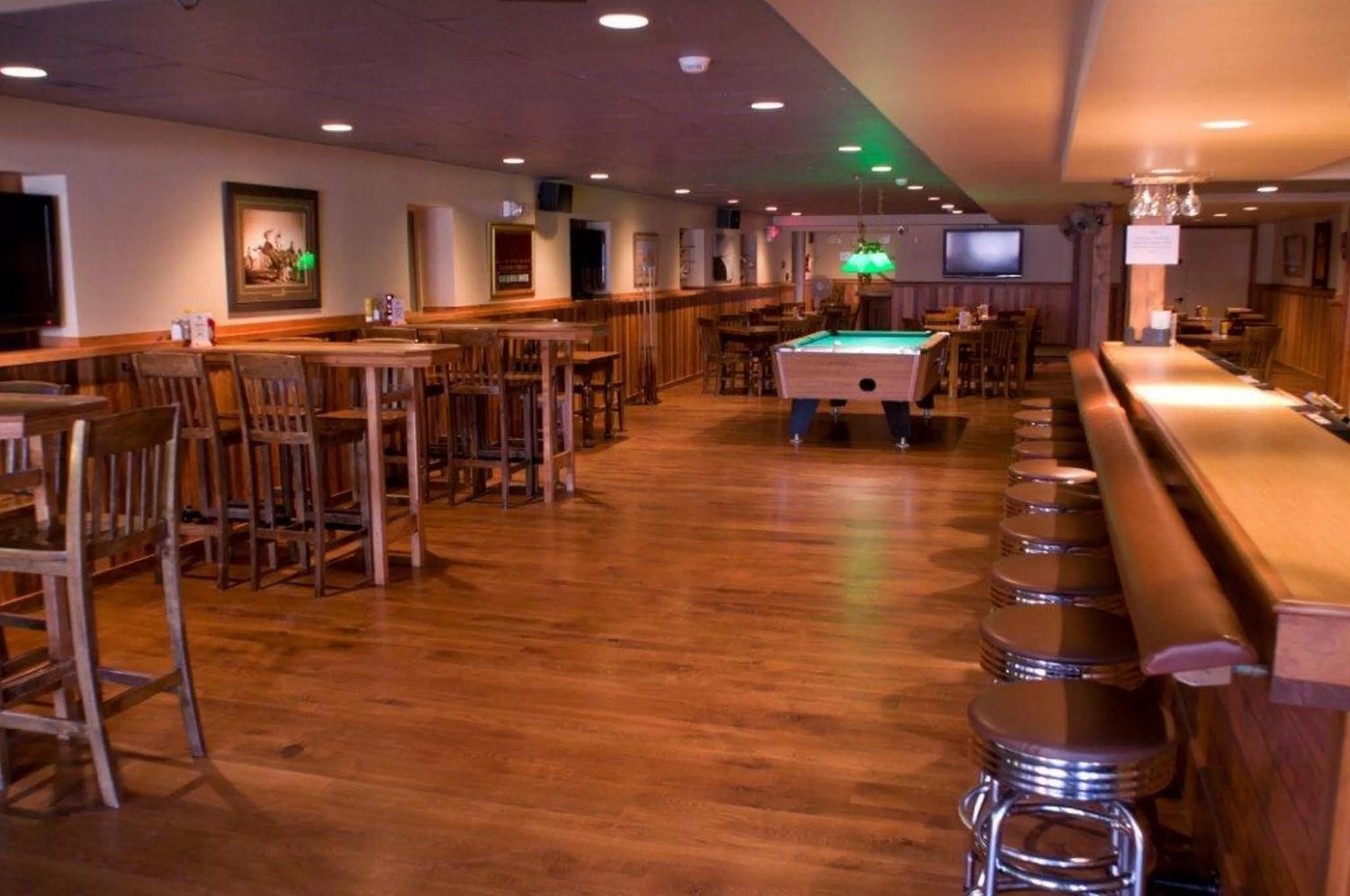 Lounge or bar in The Sacajawea Hotel