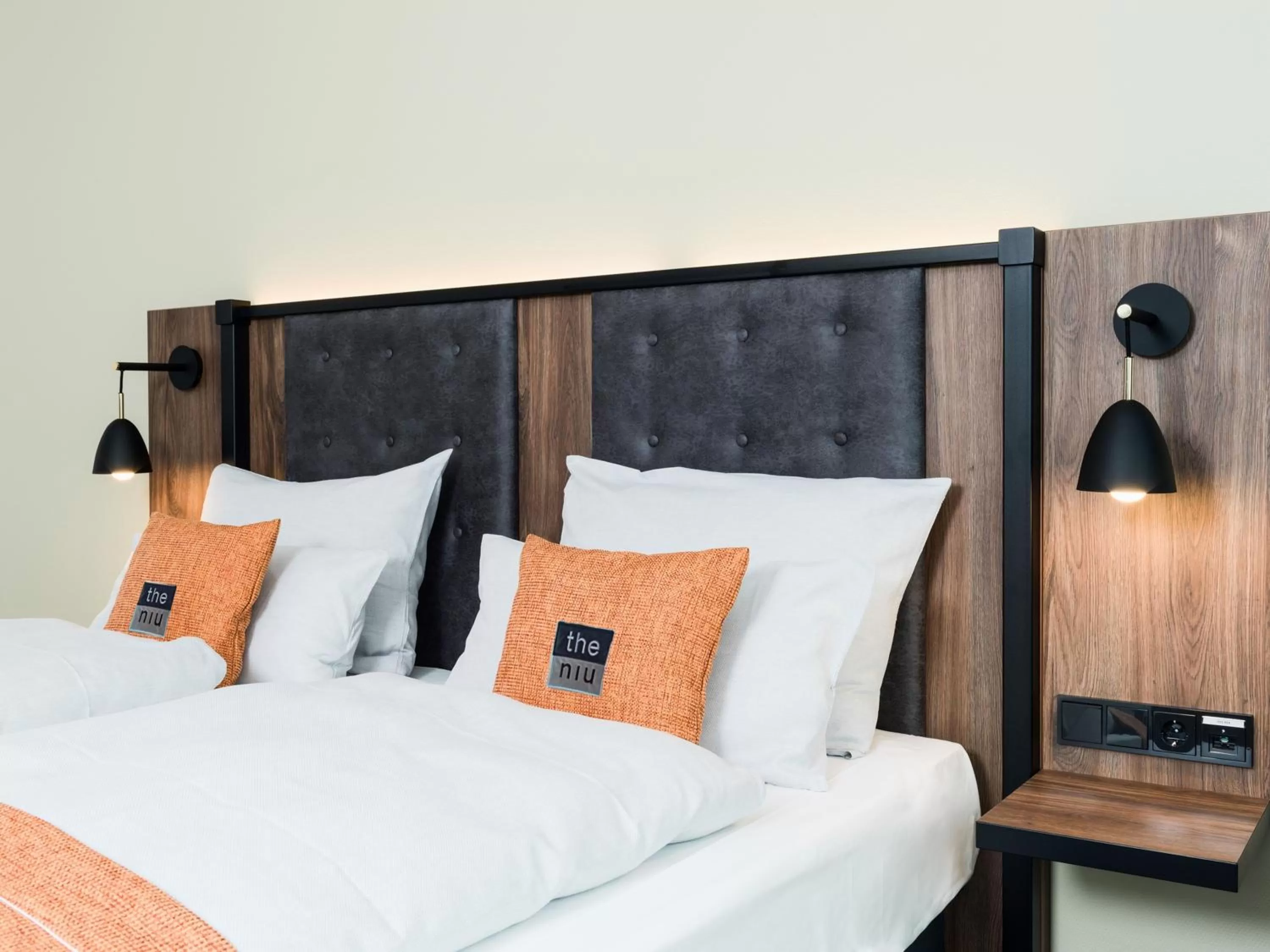 Bedroom, Bed in Holiday Inn - the niu, Saddle Fürth by IHG