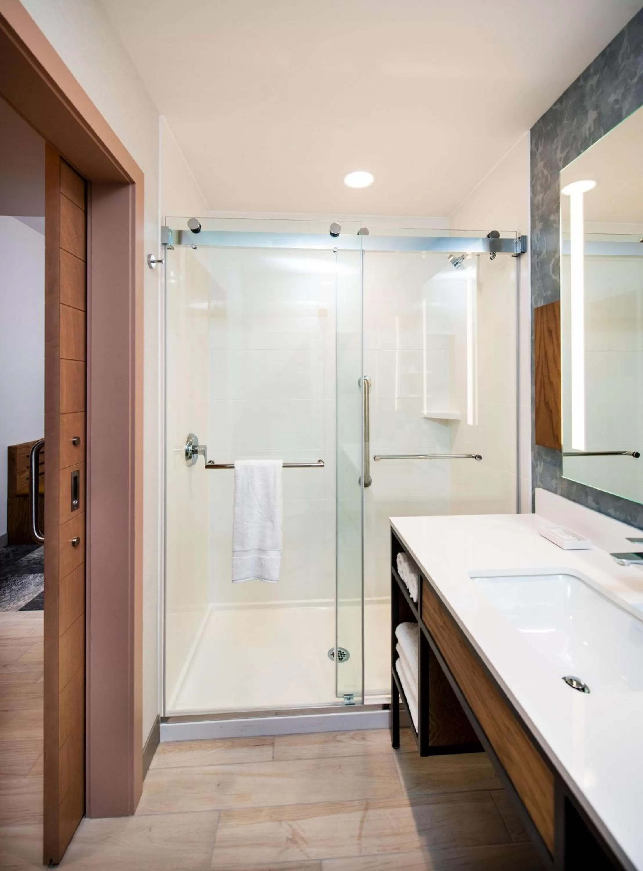 Bathroom in Hilton Garden Inn Moncton Downtown, Nb