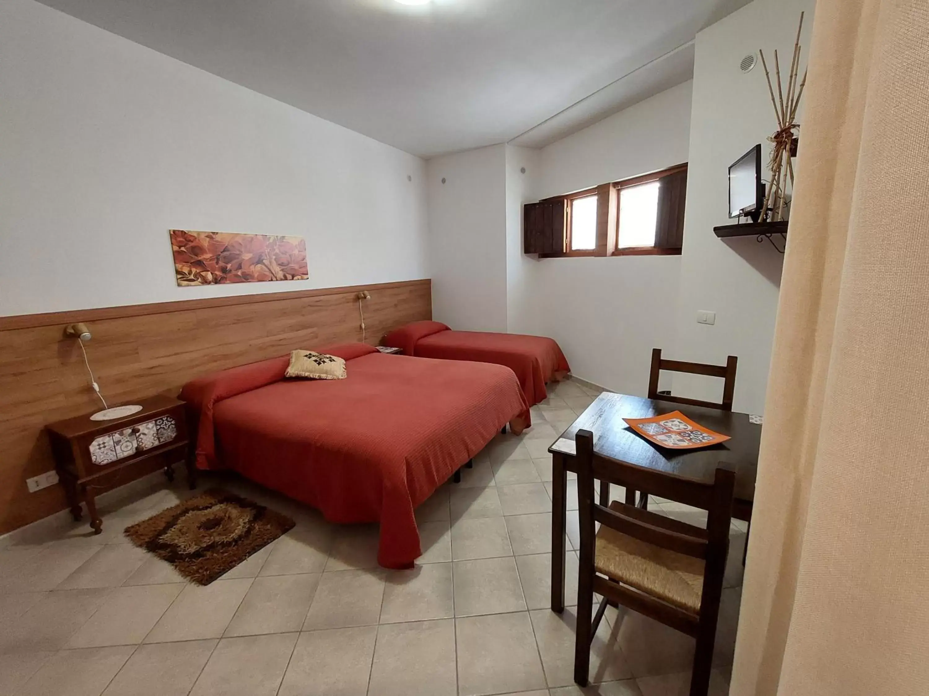 Superior Double or Twin Room in Cloris Guest House Superior Double or Twin Room in Cloris Guest House