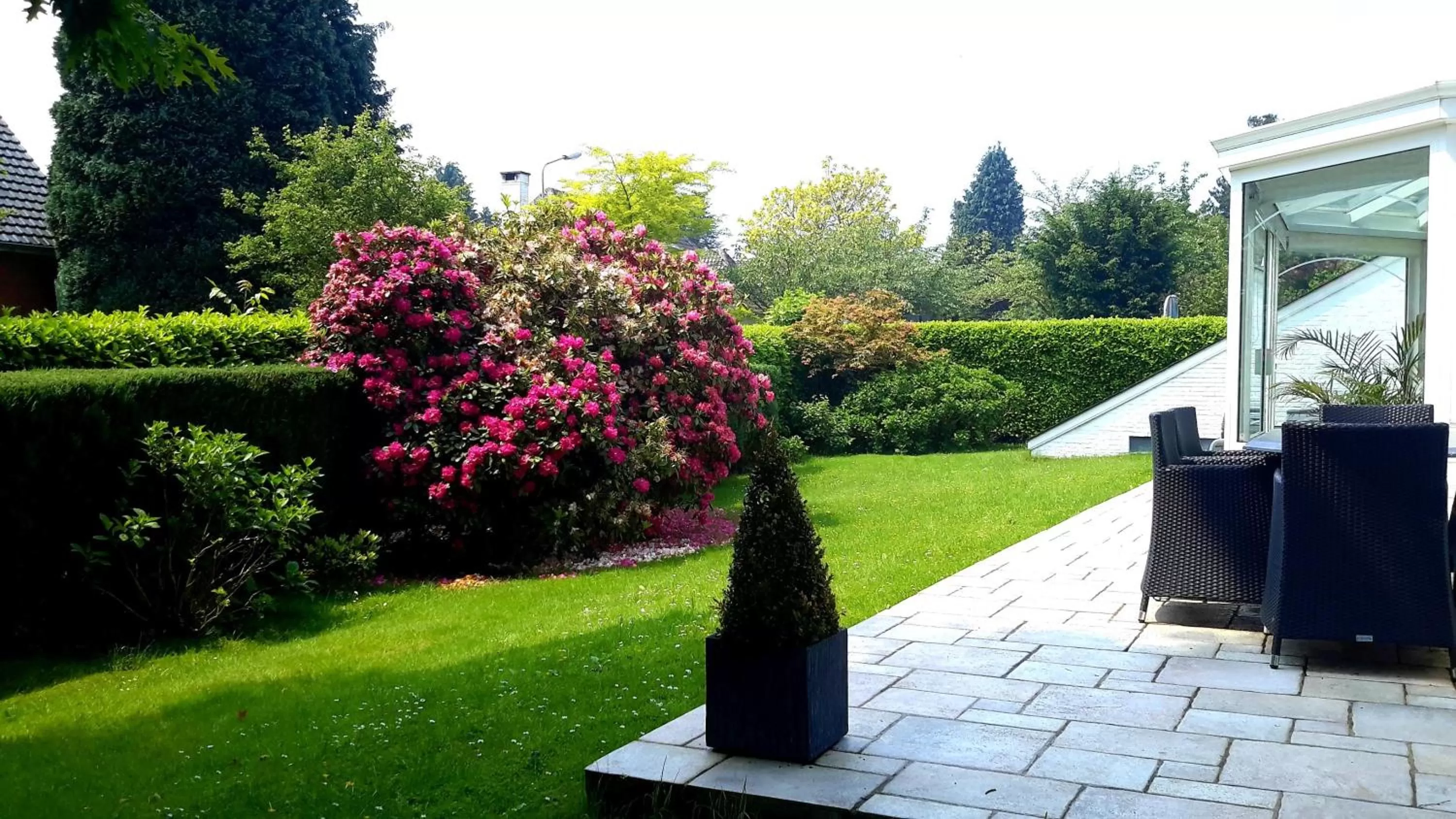 Garden view in B&B prince d’Orange Waterloo