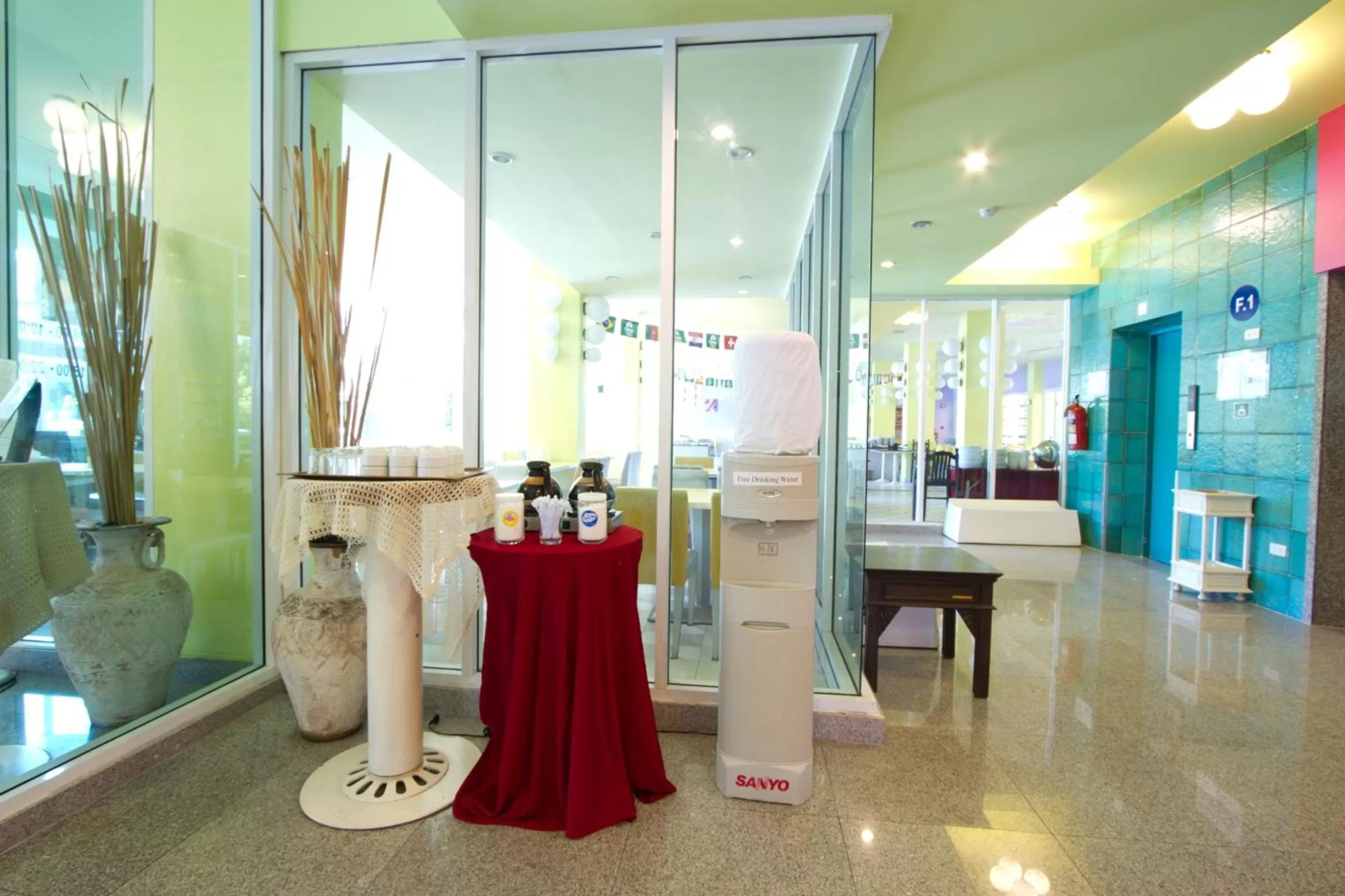 Area and facilities in Bella Express