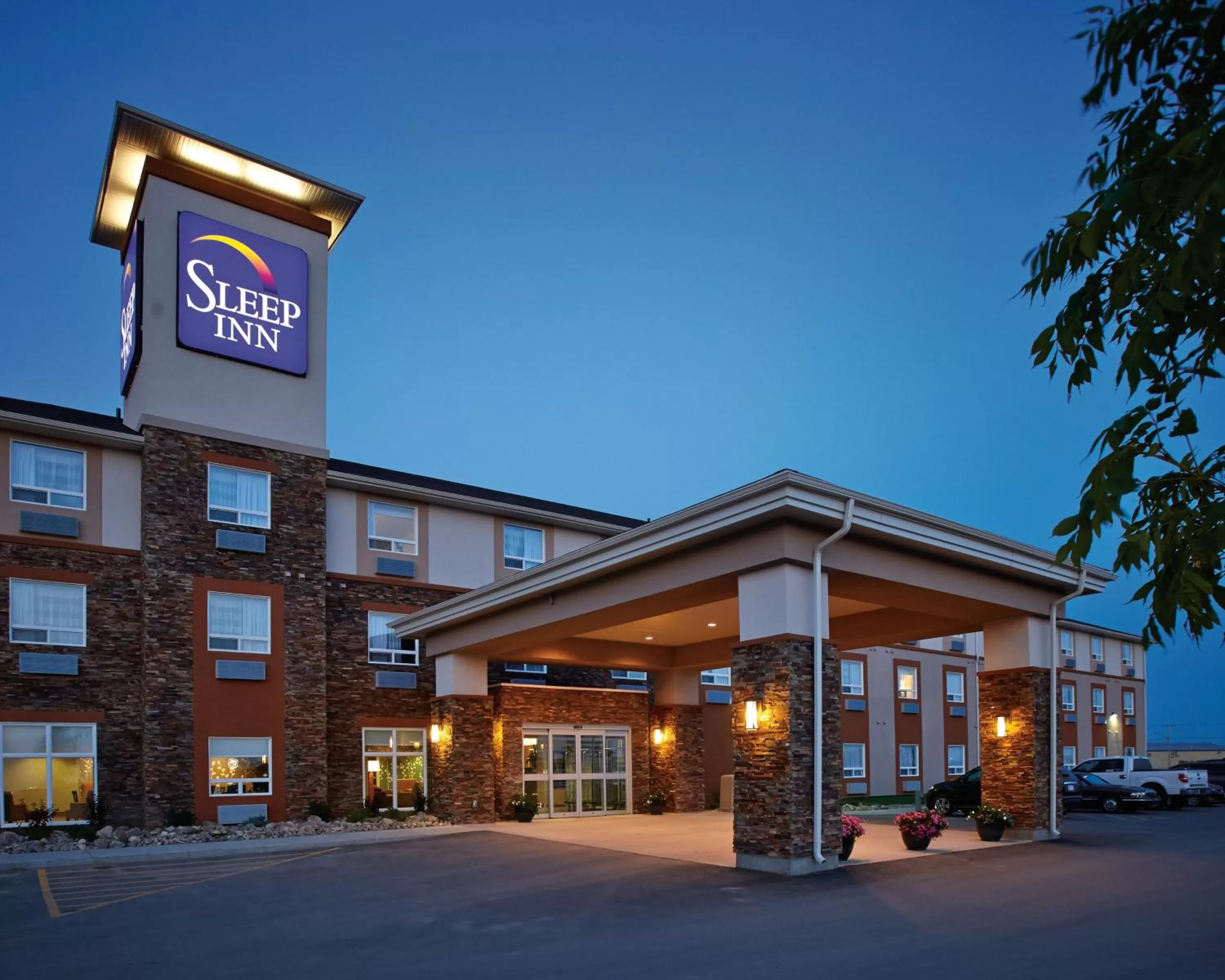 Facade/entrance in Sleep Inn Regina East