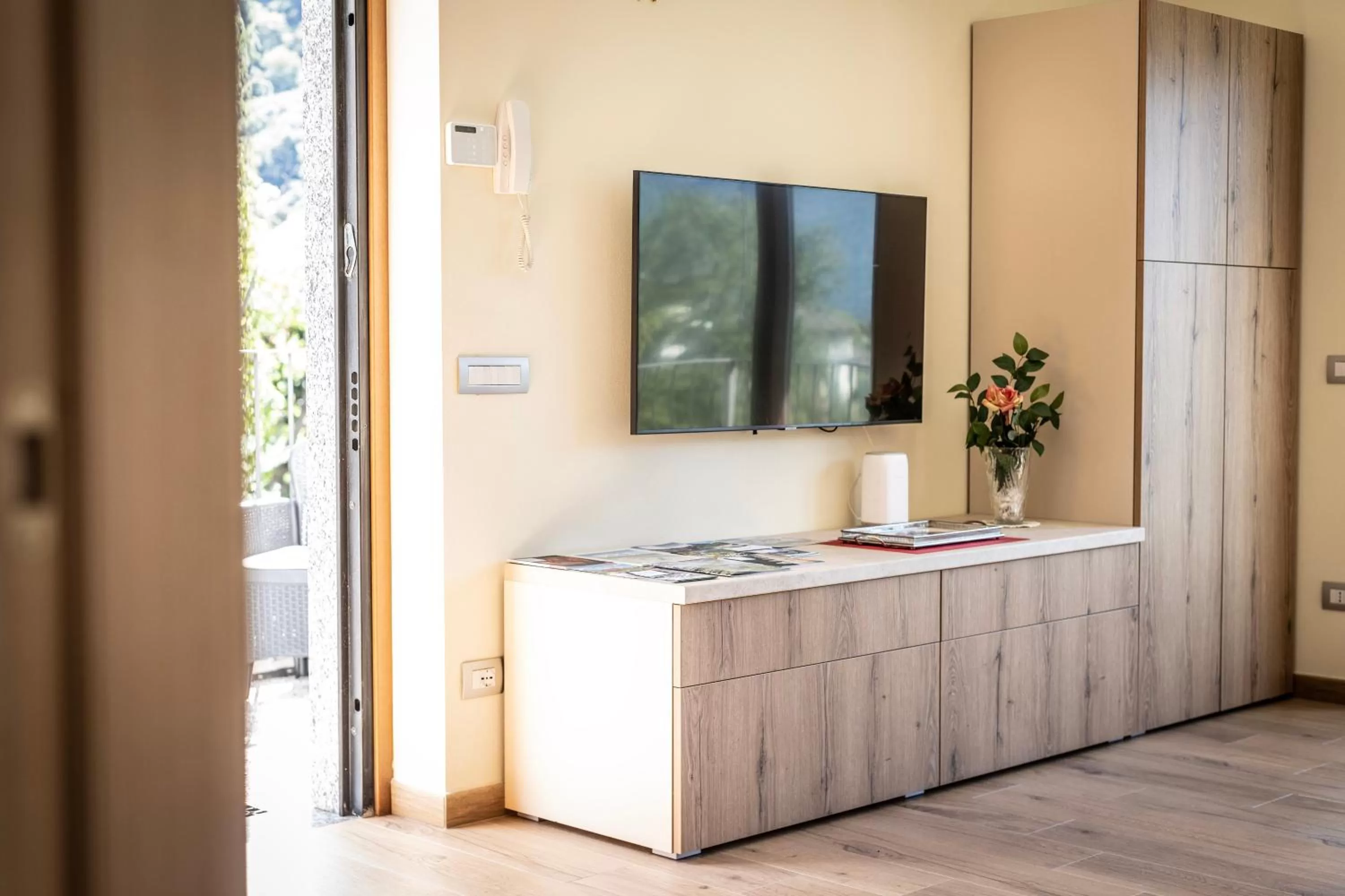 TV and multimedia in La Casa sul Fiume