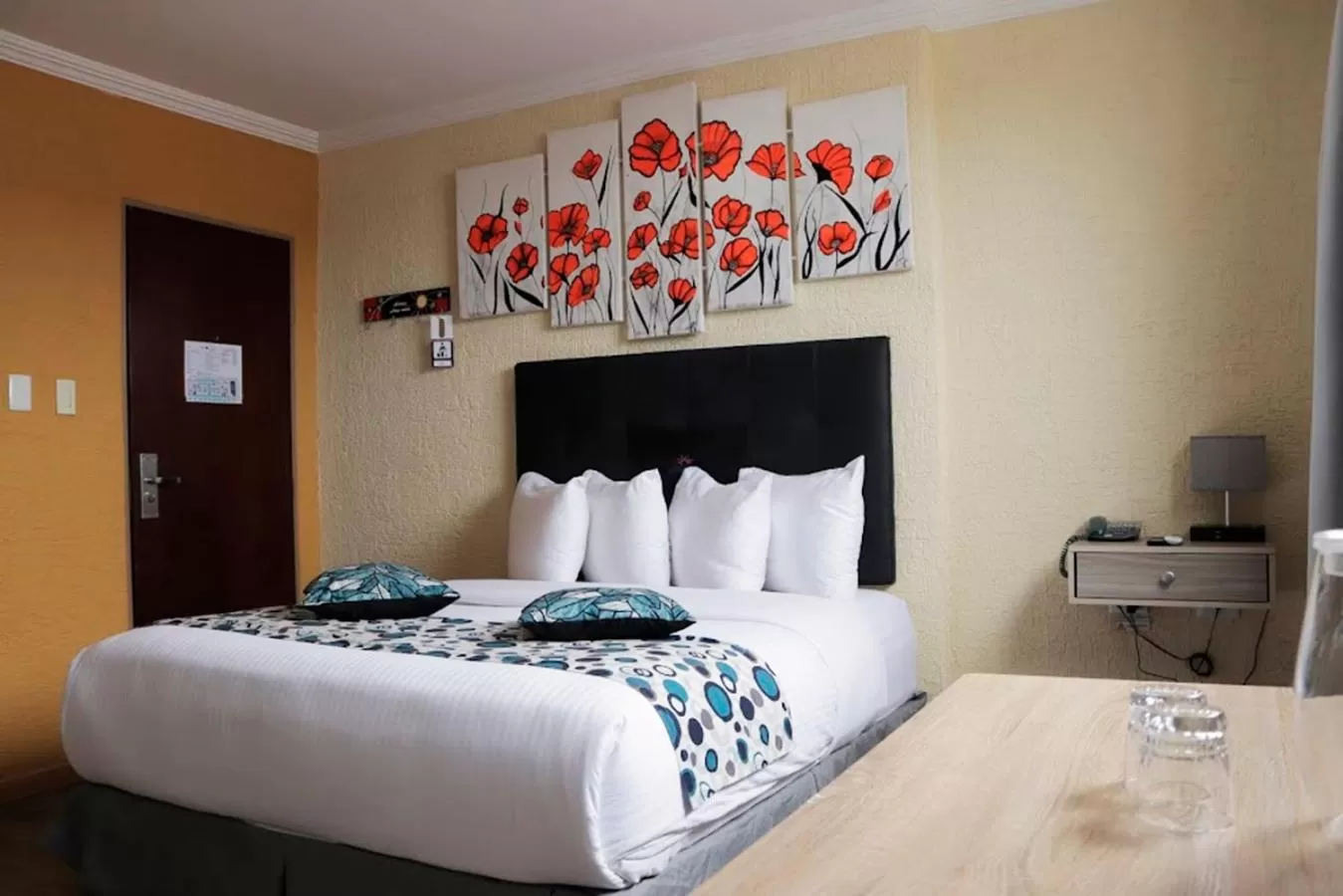 Bed in Hotel Alto Mar