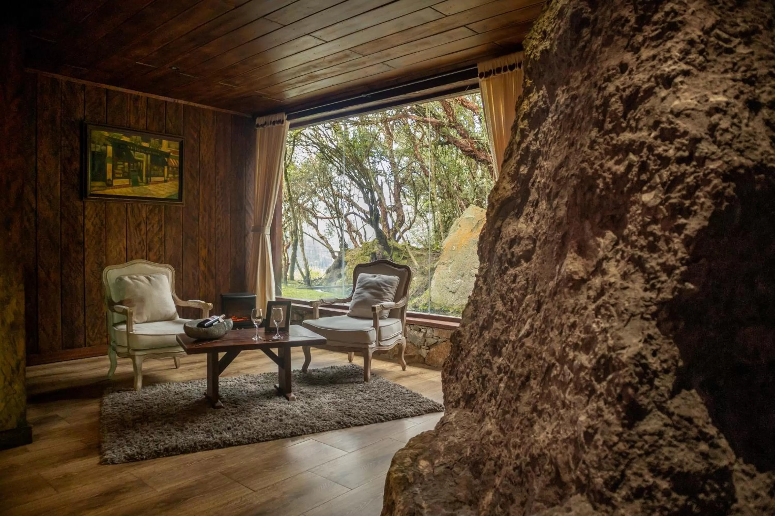 Bed, Seating Area in Hacienda Hostería Dos Chorreras