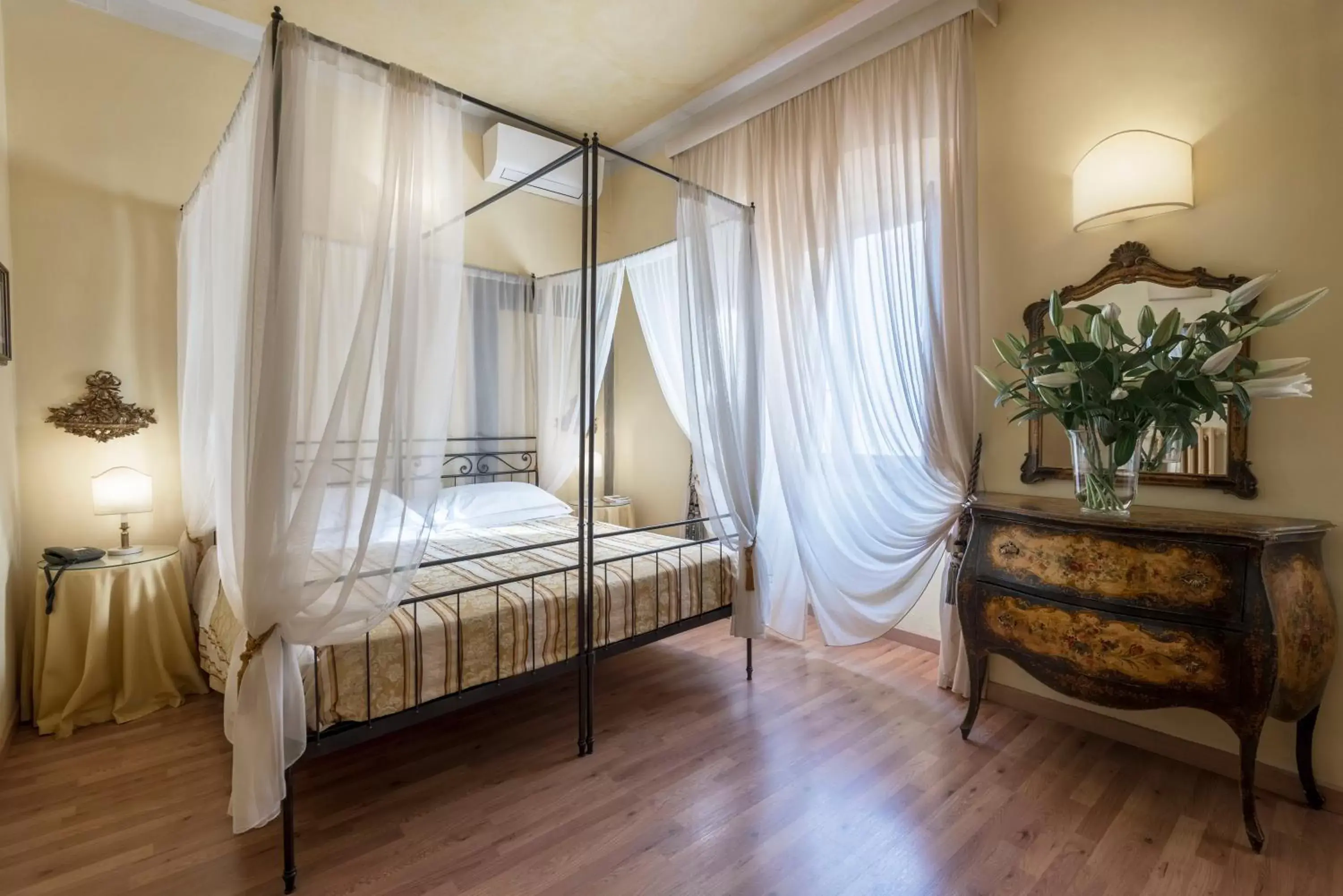 Double or Twin Room in Hotel Palazzo dal Borgo Double or Twin Room in Hotel Palazzo dal Borgo