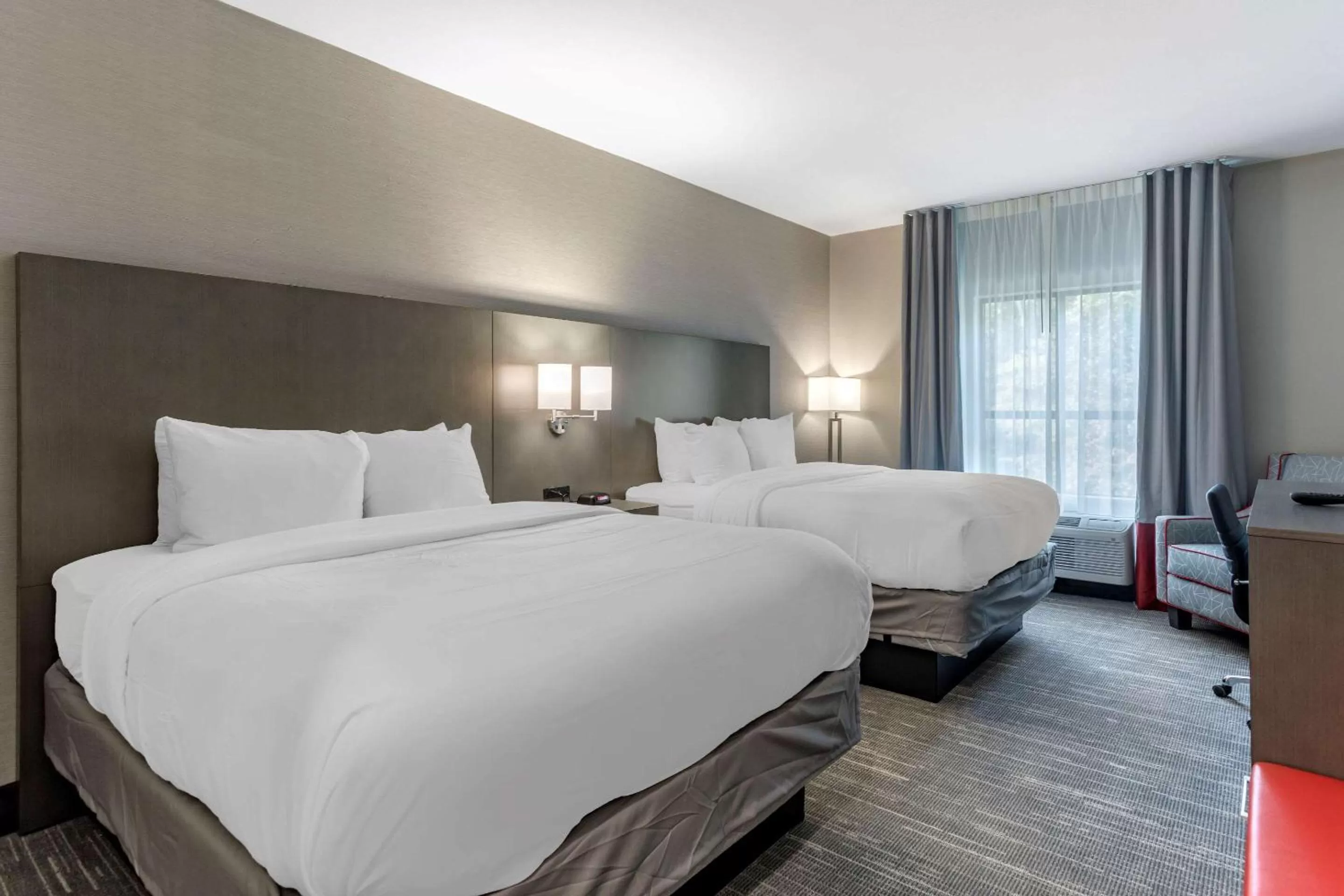 Bed in Comfort Inn & Suites Olive Branch - Memphis South