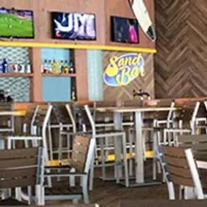 Lounge or bar in Coconut Bay Beach Resort & Spa All Inclusive