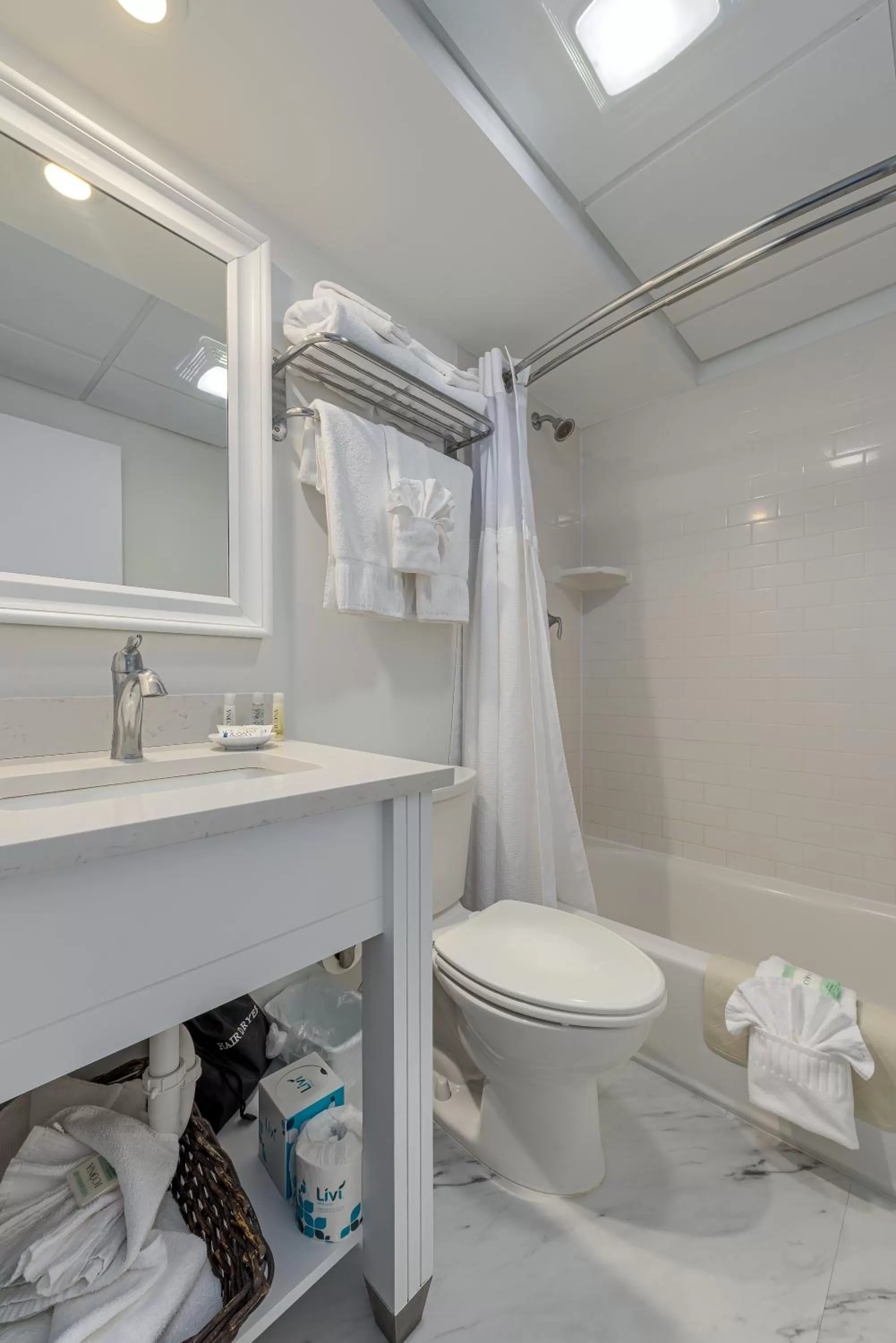 Bathroom in ICONA Diamond Beach