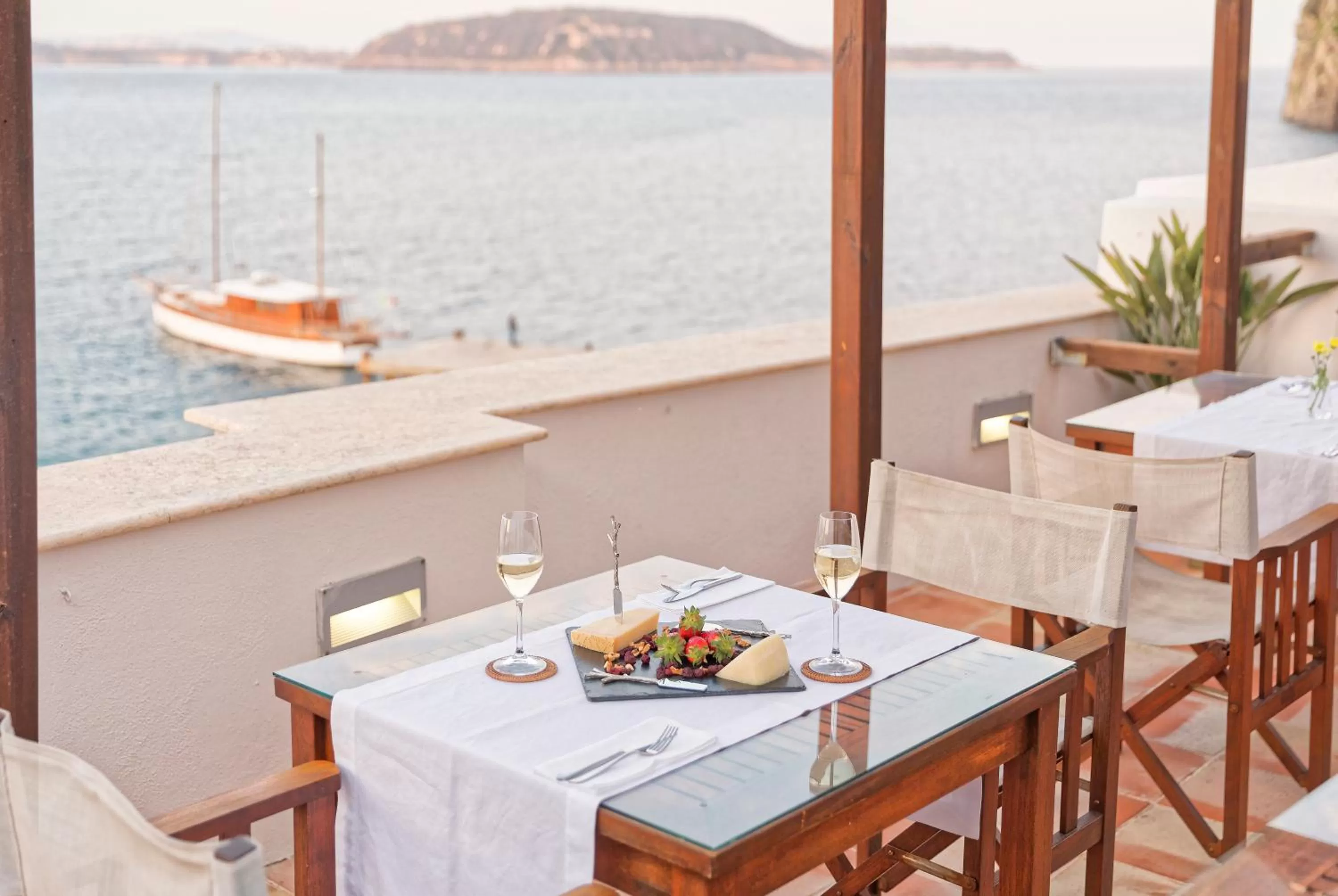 Restaurant/places to eat in Villa Lieta