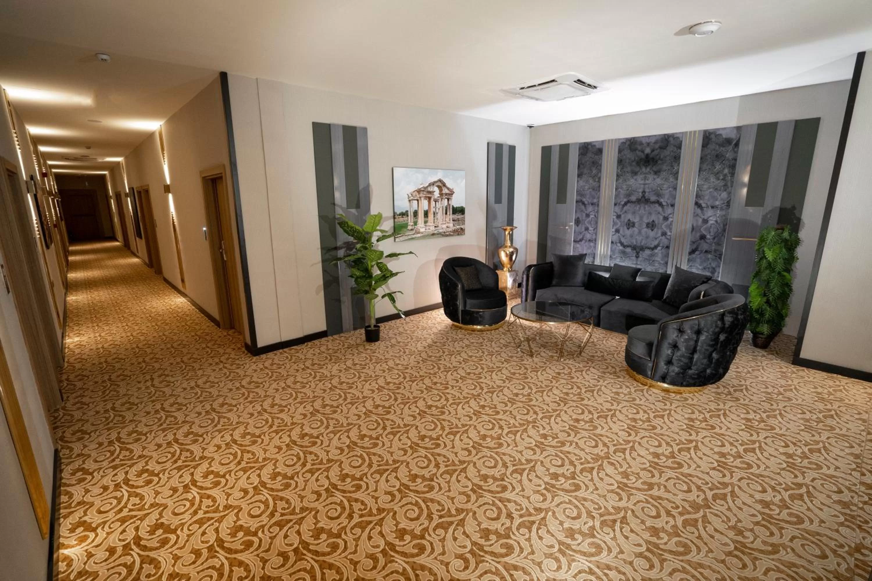 Decorative detail in Al Yarmouk International Hotel