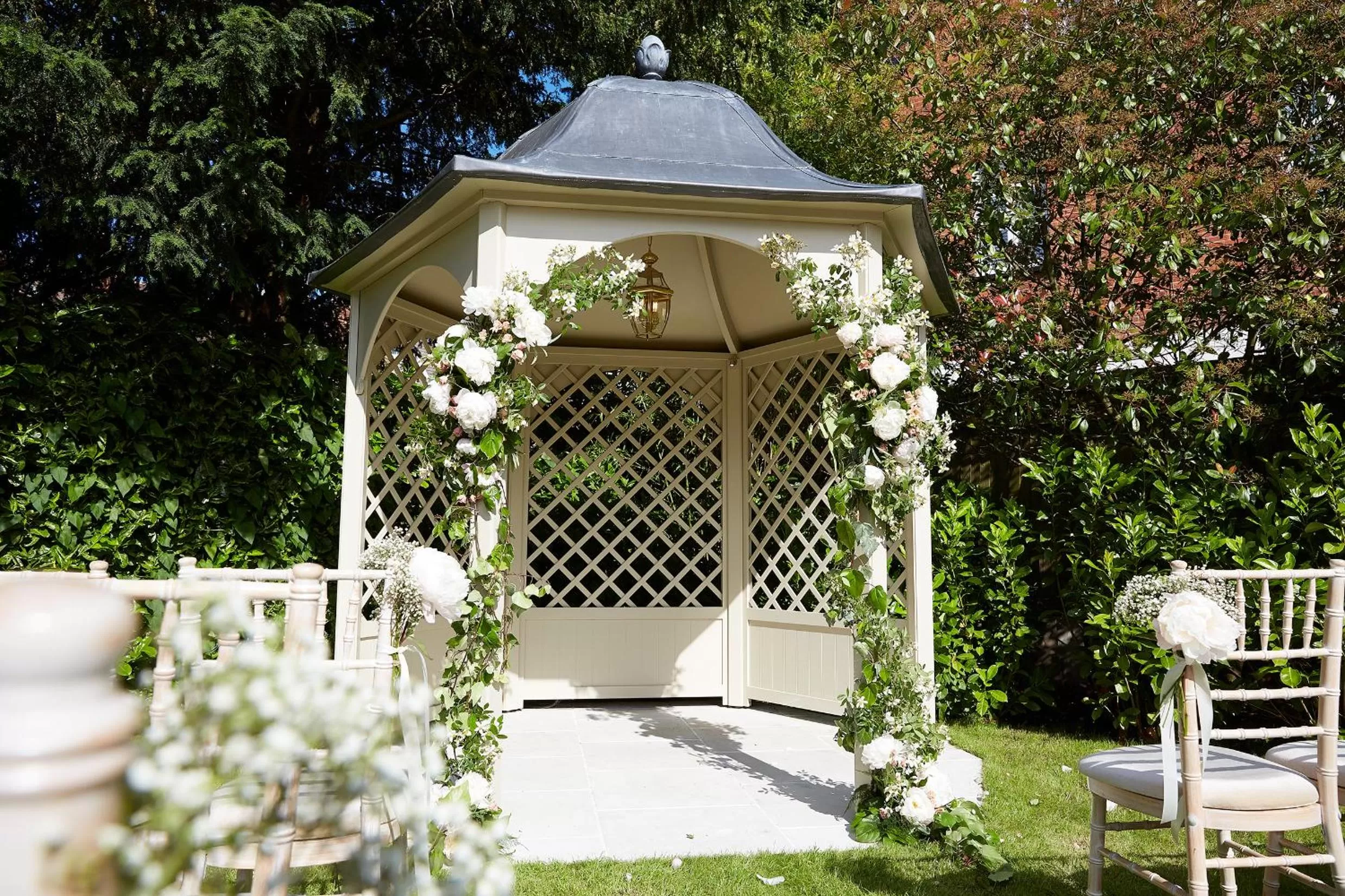 Property building in Mandolay Hotel Guildford