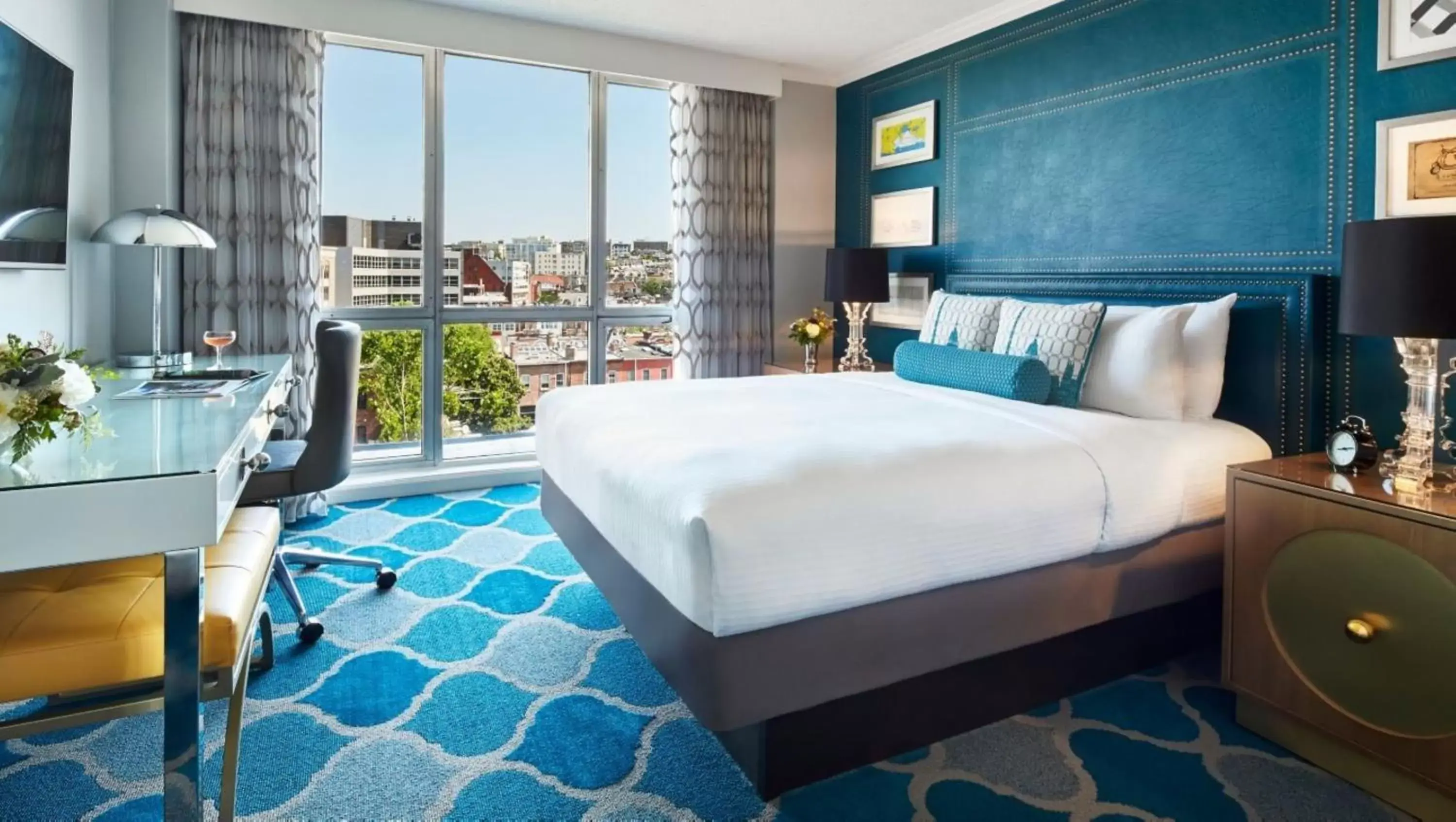 Deluxe Guest Room with 1 Queen, Dupont in The Ven at Embassy Row, Washington, D.C., a Tribute Portfolio Hotel Deluxe Guest Room with 1 Queen, Dupont in The Ven at Embassy Row, Washington, D.C., a Tribute Portfolio Hotel