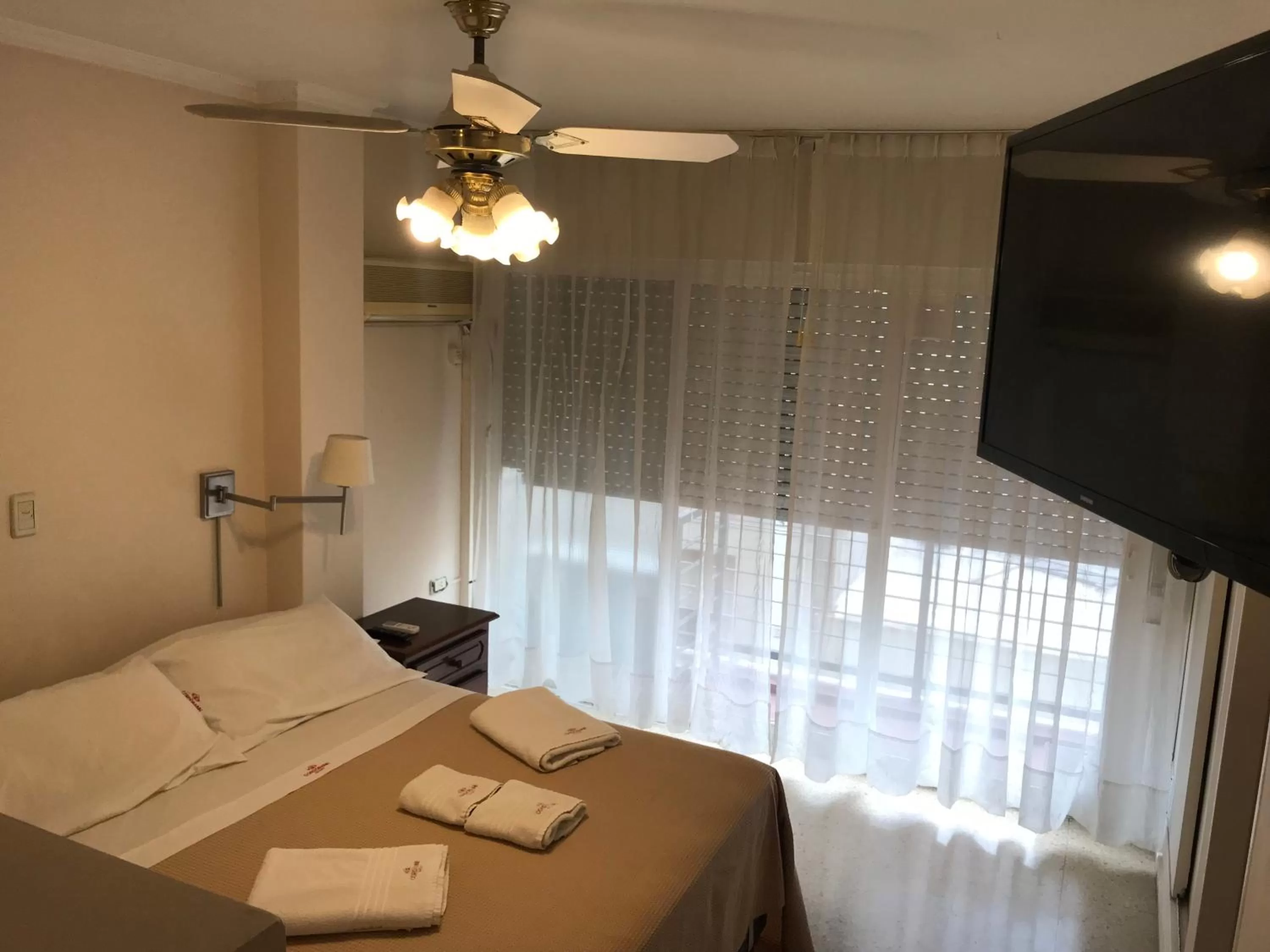 Bed in Apart Hotel Cordoba Inn