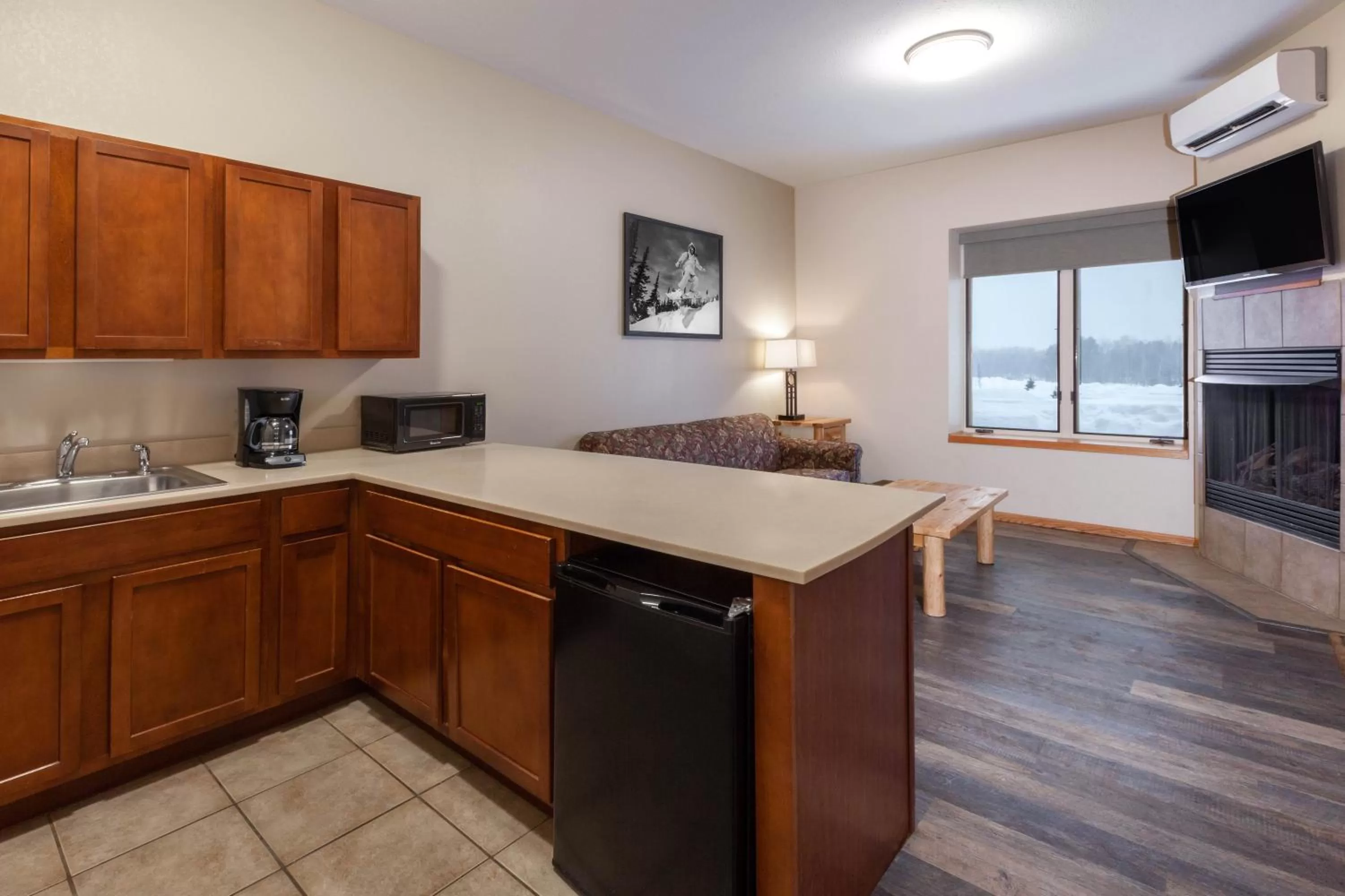 Kitchen or kitchenette in Pine Mountain Resort