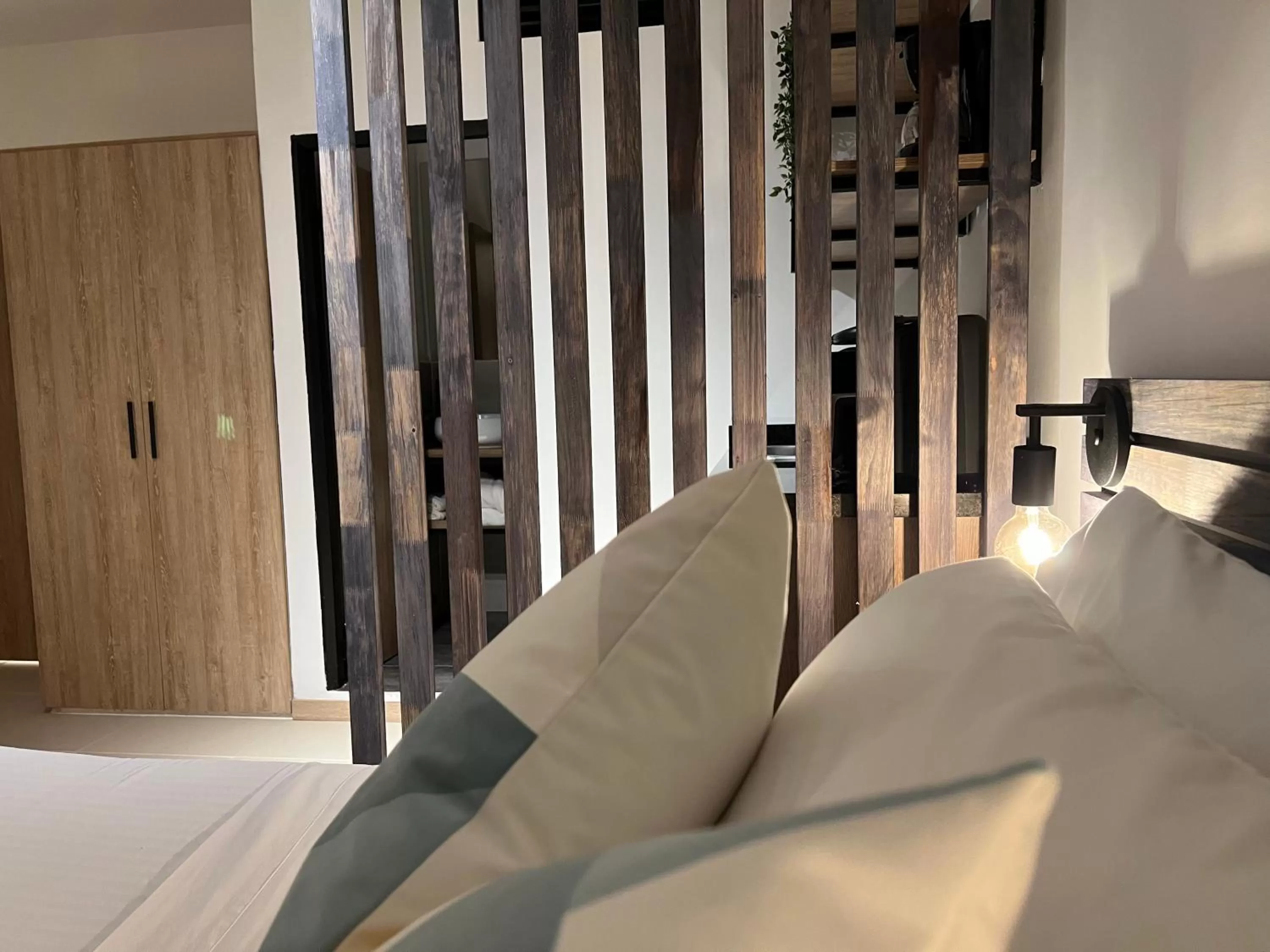 Photo of the whole room in HOTEL 9.5 SAN FERNANDO