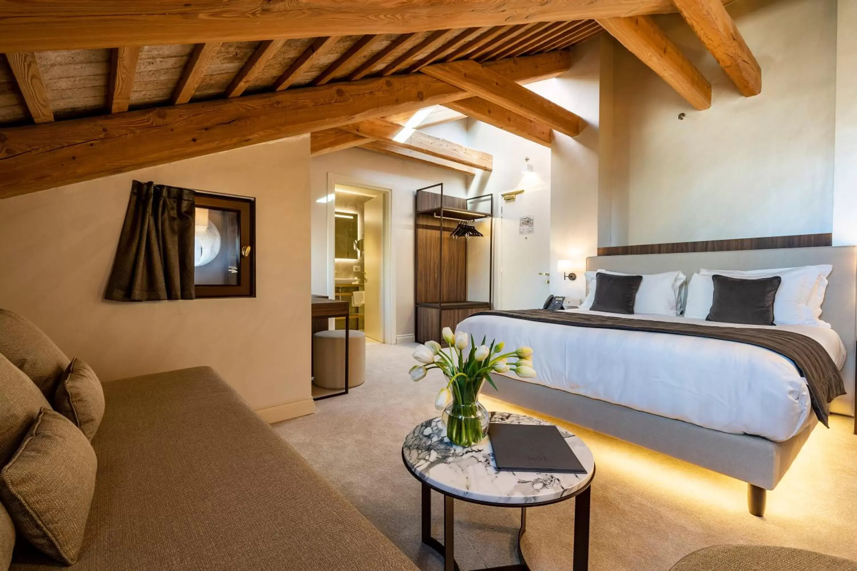 Deluxe Junior Suite in Palazzo Keller Deluxe Junior Suite in Palazzo Keller