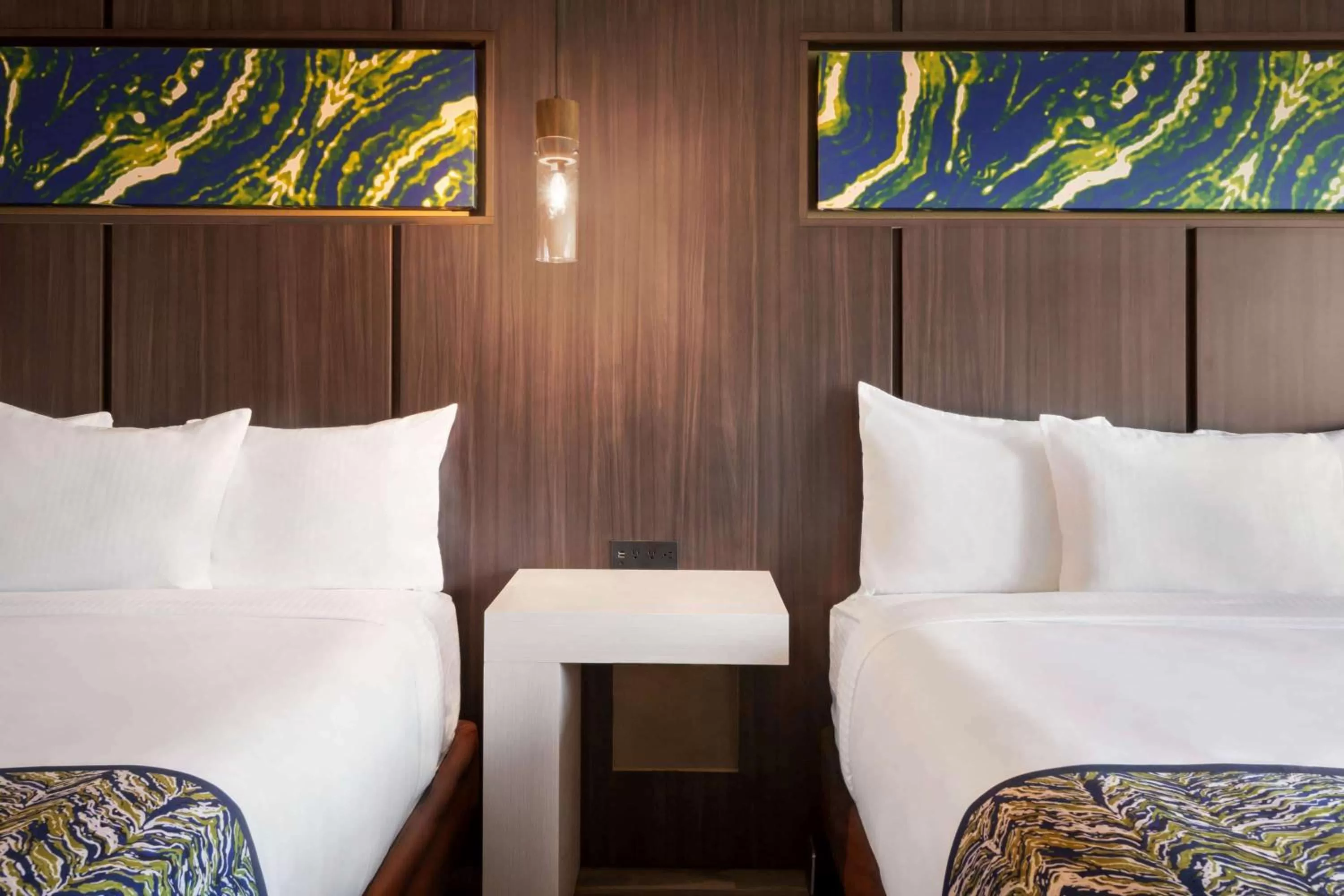 Photo of the whole room, Bed in La Quinta Inn & Suites by Wyndham Orlando I-Drive Theme Parks