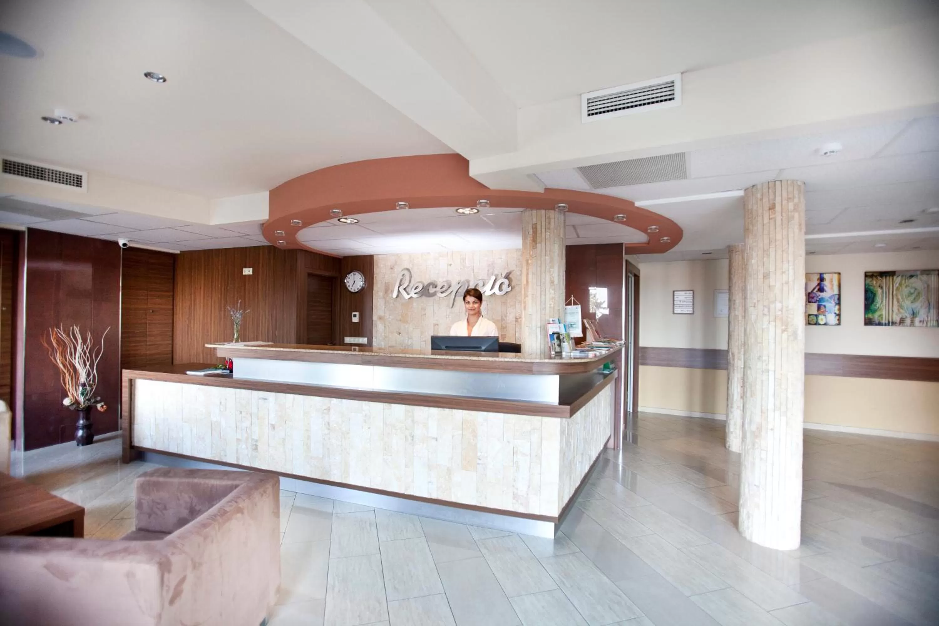 Lobby or reception in Hotel Makar Sport & Wellness