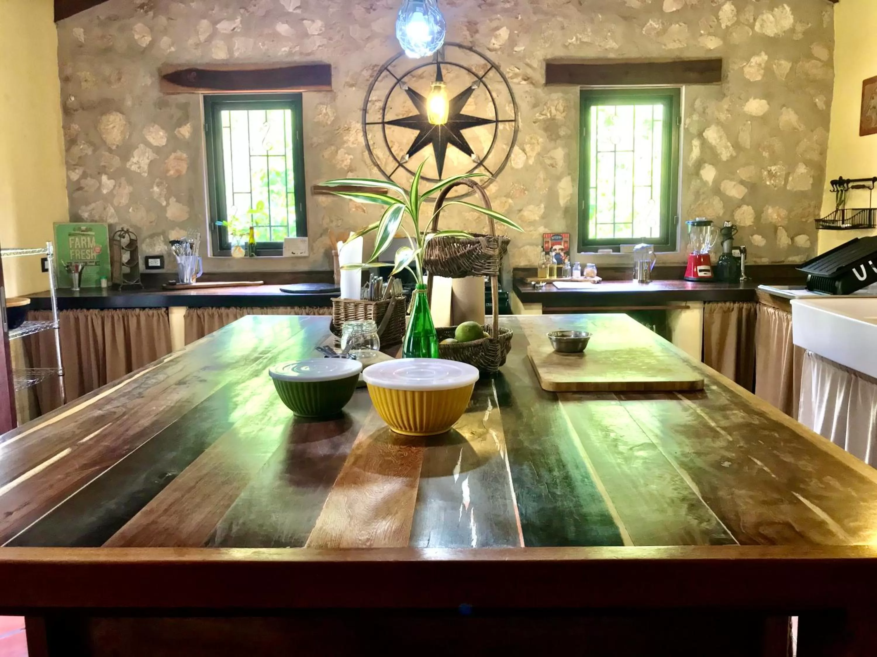 Kitchen or kitchenette, Kitchen/Kitchenette in Sattva Land